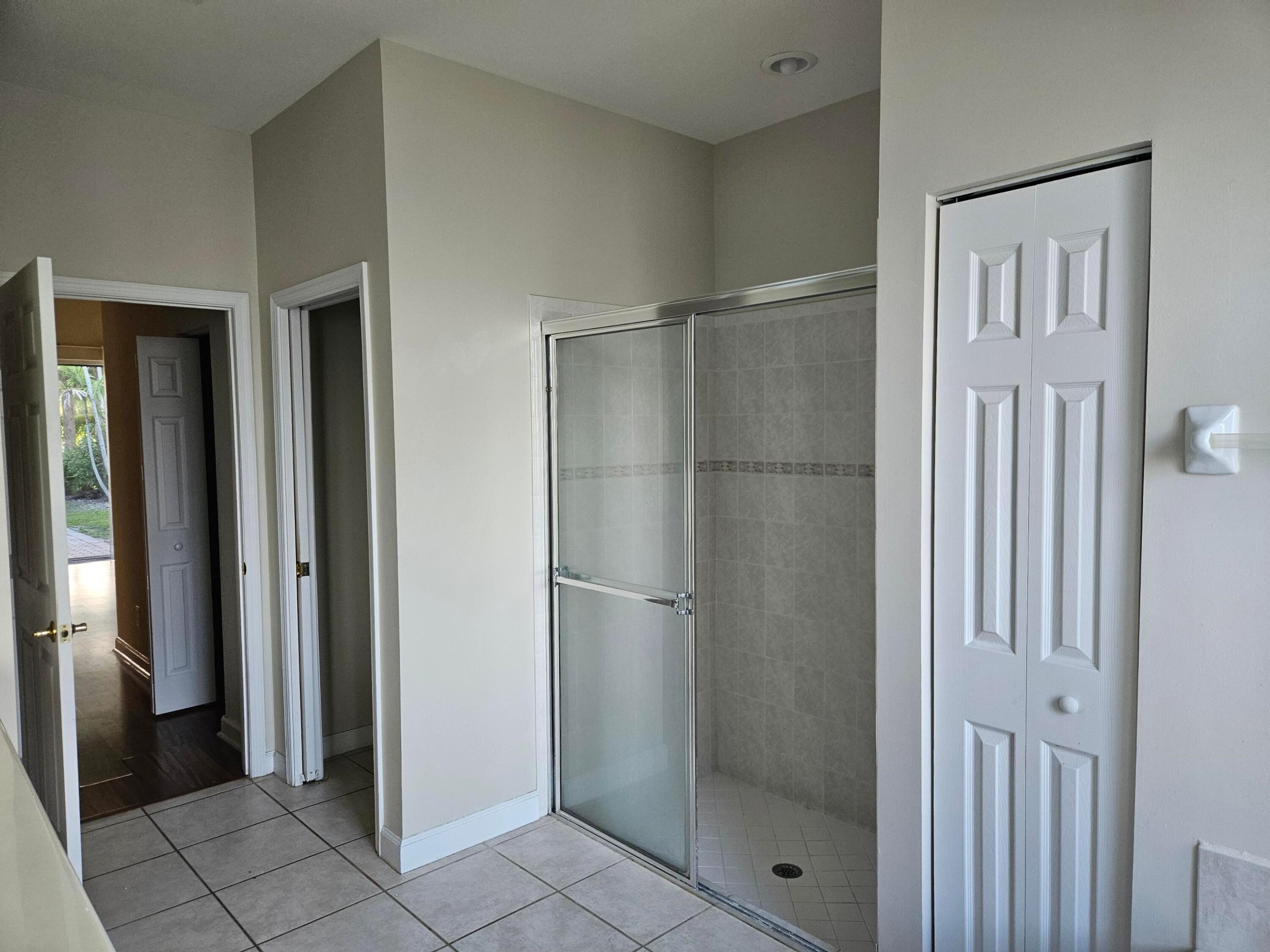HERON BAY FOUR - Residential Lease