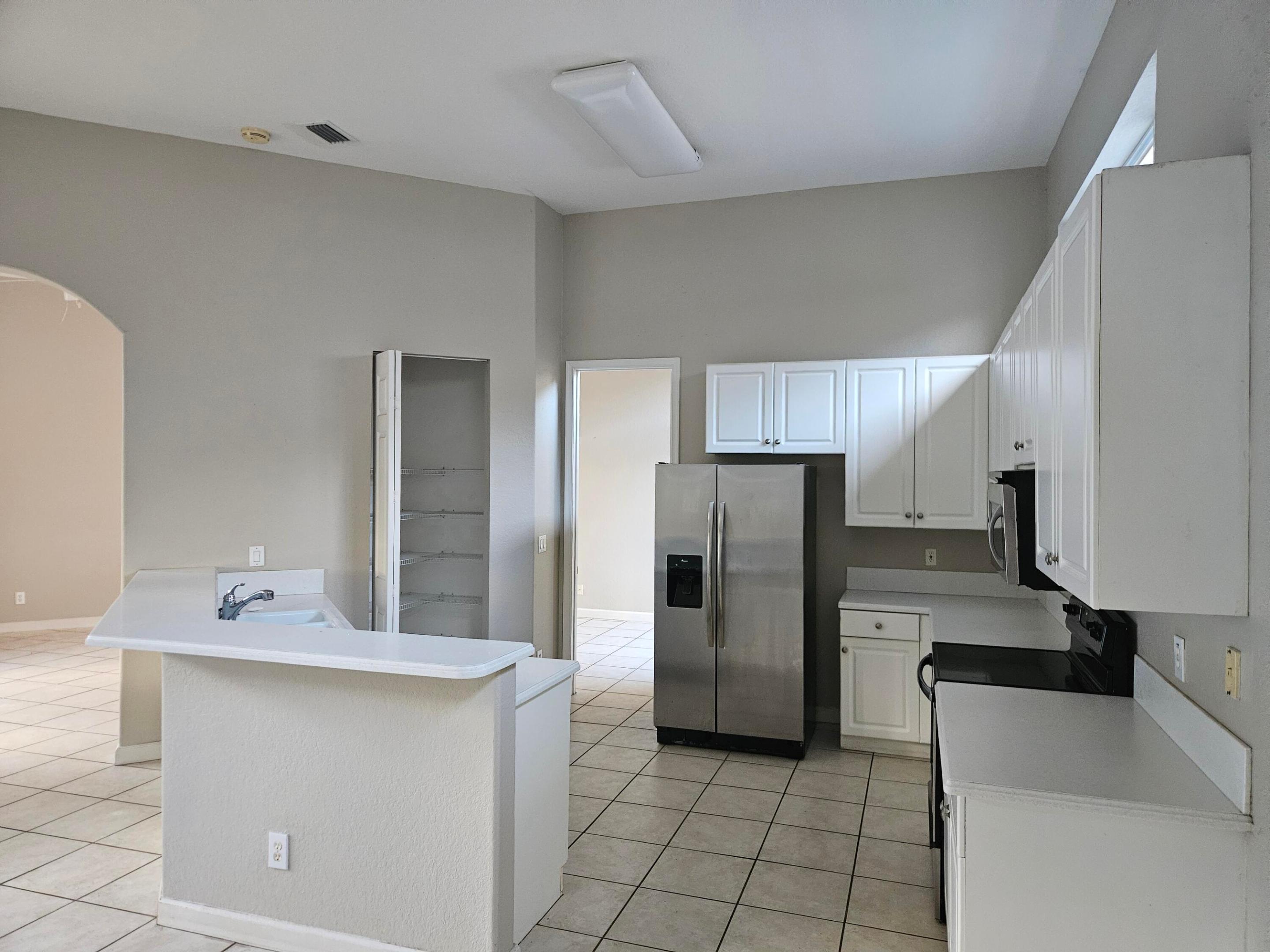 HERON BAY FOUR - Residential Lease