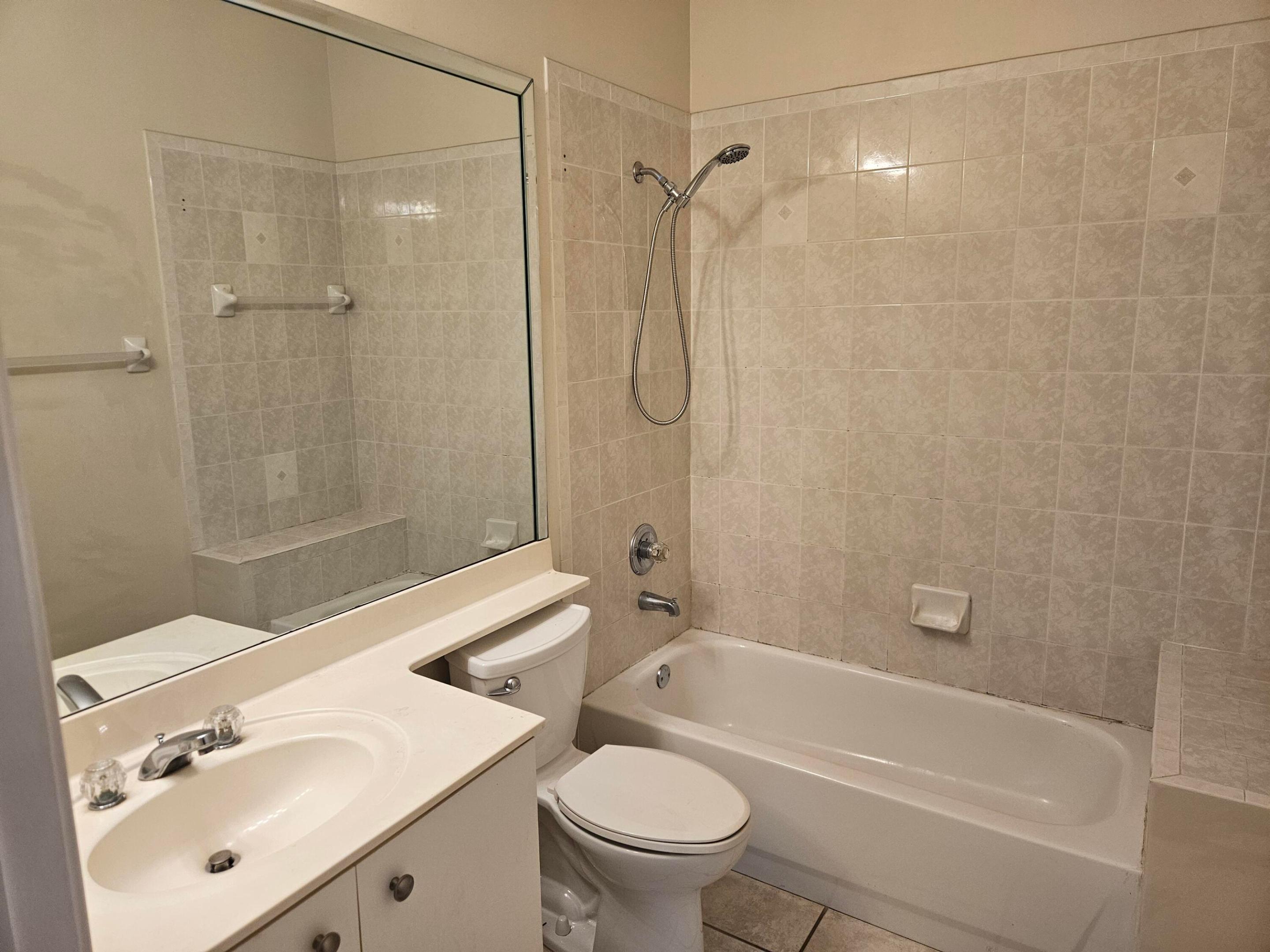 HERON BAY FOUR - Residential Lease