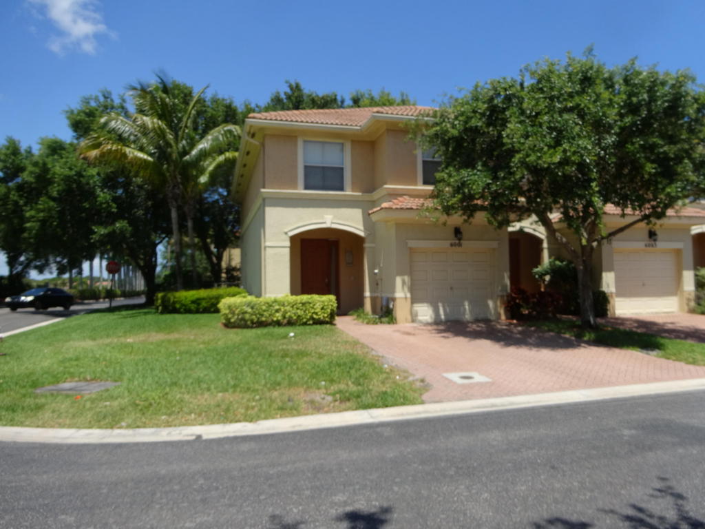 SEMINOLE GARDENS AT WOODBINE - Residential