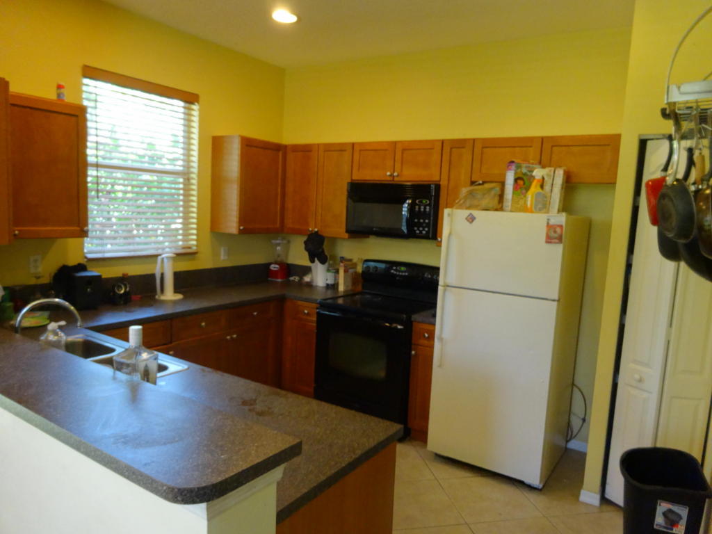 SEMINOLE GARDENS AT WOODBINE - Residential