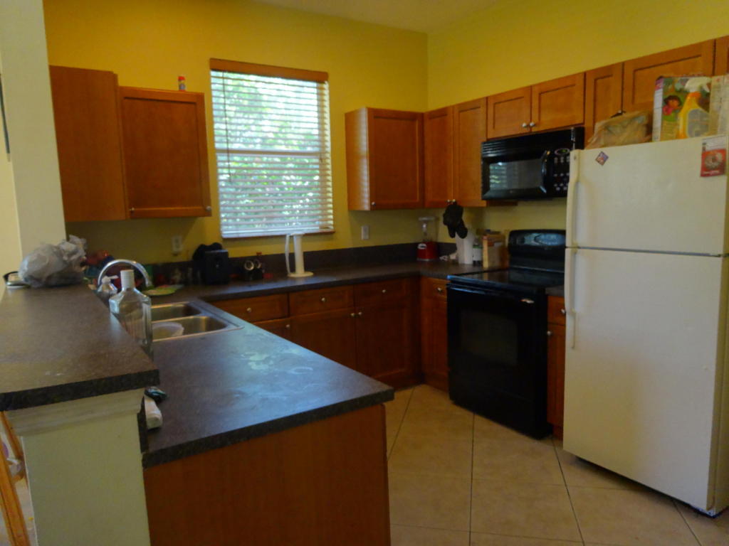 SEMINOLE GARDENS AT WOODBINE - Residential