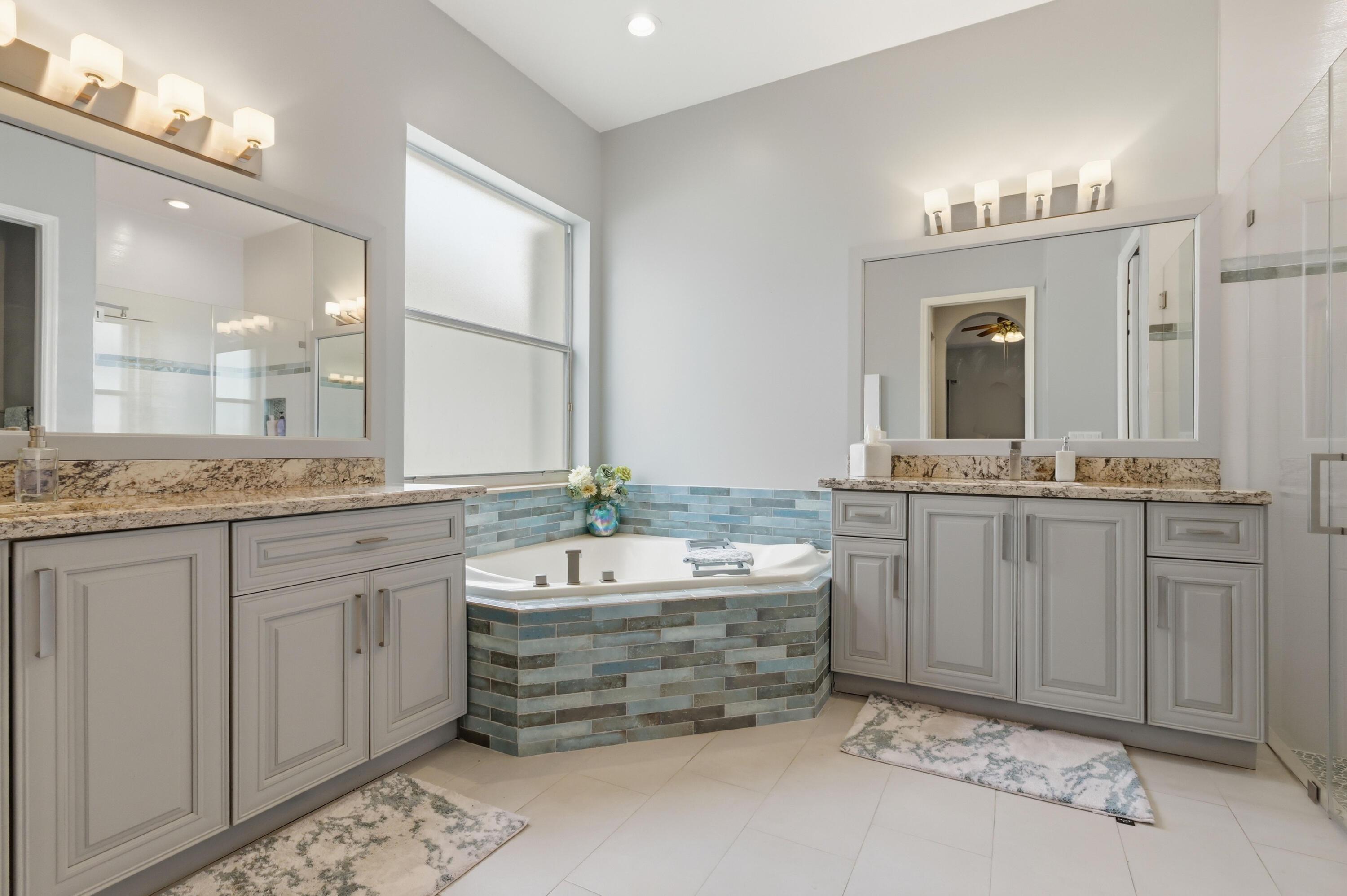 HERON BAY CENTRAL - Residential