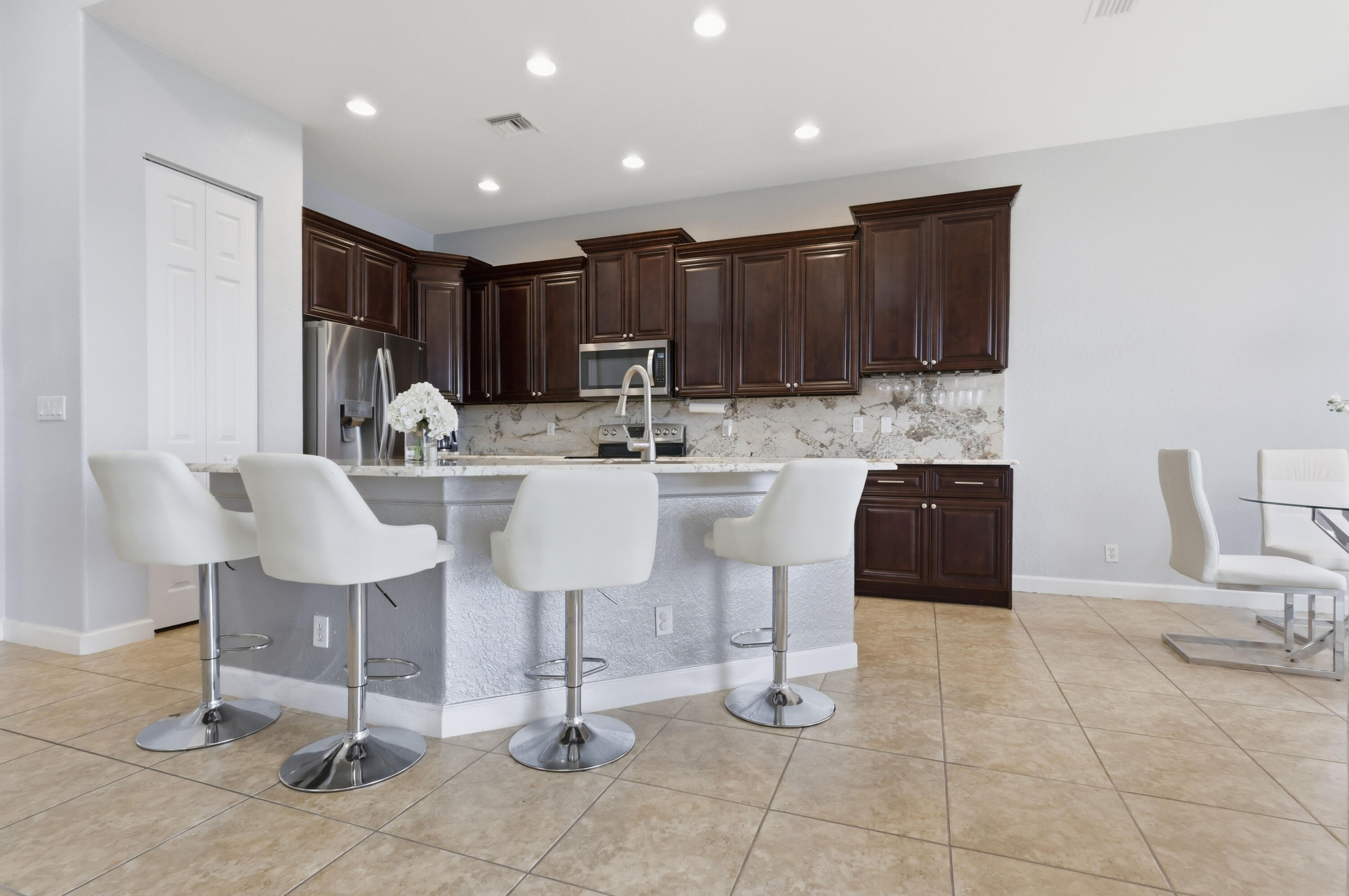 HERON BAY CENTRAL - Residential