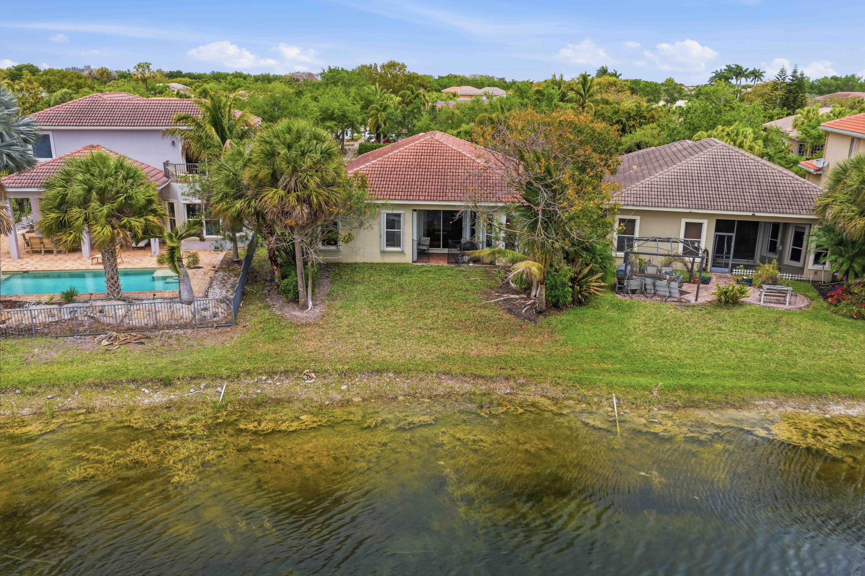 HERON BAY CENTRAL - Residential