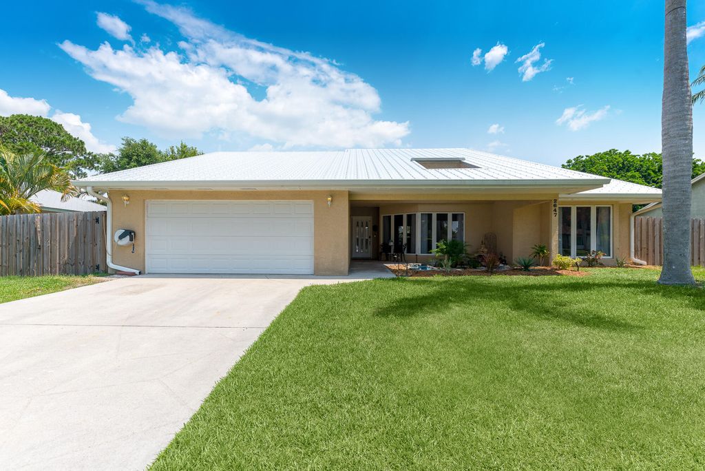 Photo of 2647 SE Export Avenue, Port Saint Lucie, FL 34952 (MLS # R10992299)