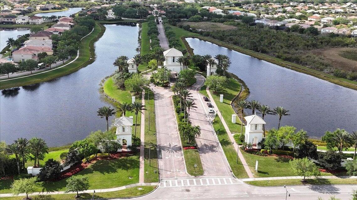 TRADITION PLAT NO 19 - Residential