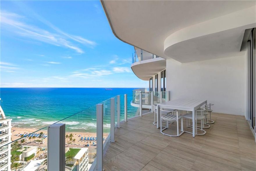 BRAND NEW FOUR SEASONS PRIVATE FULLY FURNISHED RESIDENCE FOR 6 MONTH LEASE, LONGER TERMS NEGOTIABLE, 20th floor, private residence with 2 bedroom, 2 1/2 bath and a Northwestern exposure with direct ocean views. Dramatic floor to ceiling glass and gracious open terraces afford you ample natural light throughout the home. Gourmet kitchen with custom lacquered cabinetry, Sub Zero and Wolf appliances. Abundant closet space throughout this luxury residence. Baths are adorned with signature marble, custom oak cabinetry, and brushed nickel Waterworks fittings. Seamless/capless glass rails maximize your unobstructed views of the ocean.