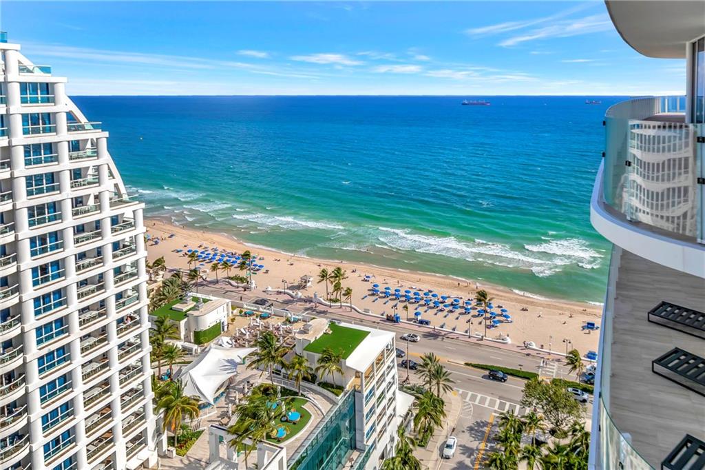 Four Seasons - Residential Lease