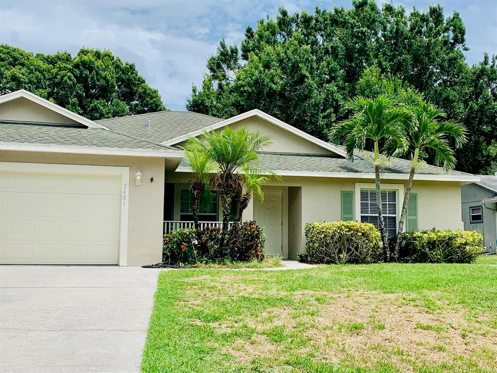 Photo of 2401 SW Vardon Street, Port Saint Lucie, FL 34953 (MLS # R10724233)