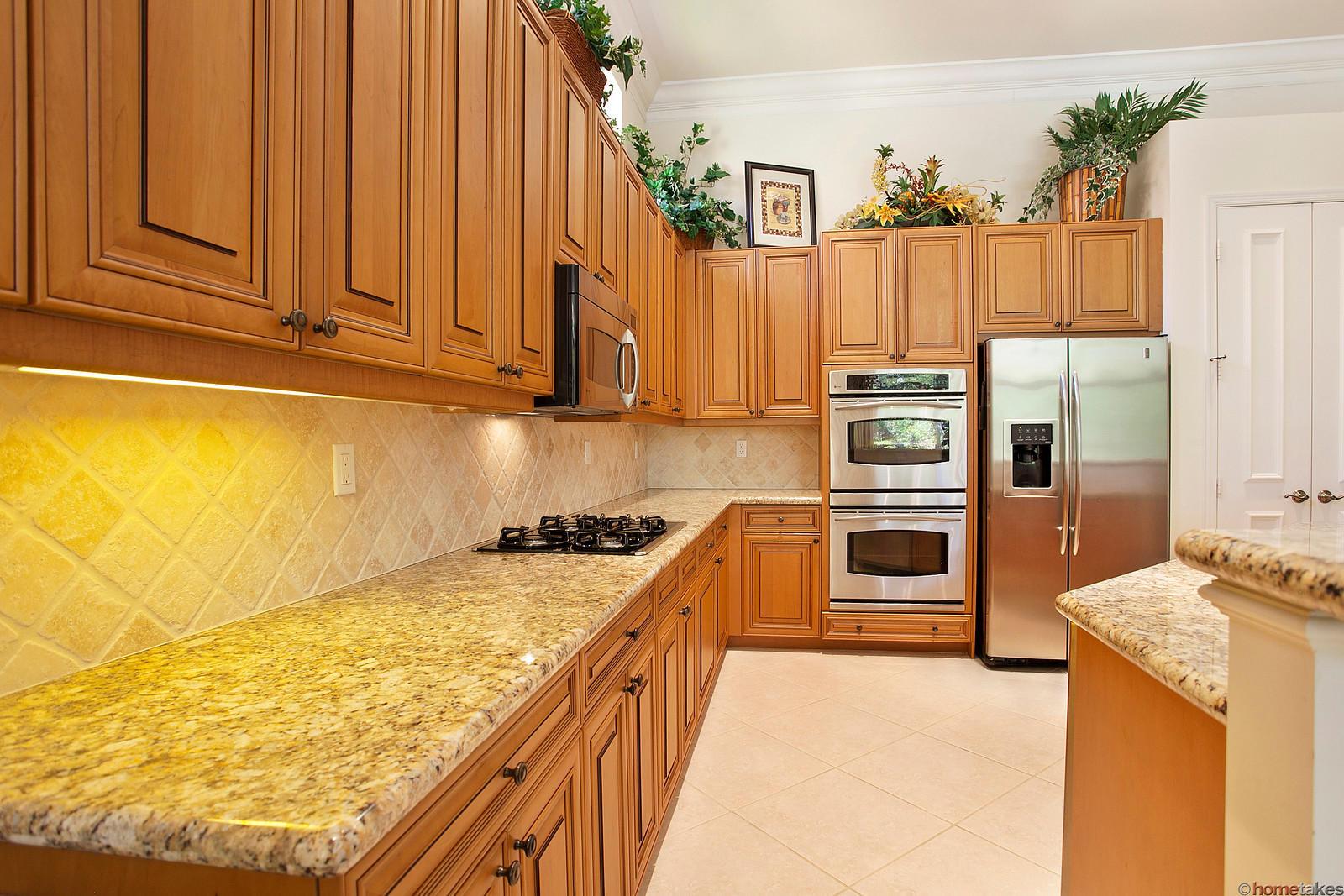 MIRASOL PAR 14 - Residential Lease