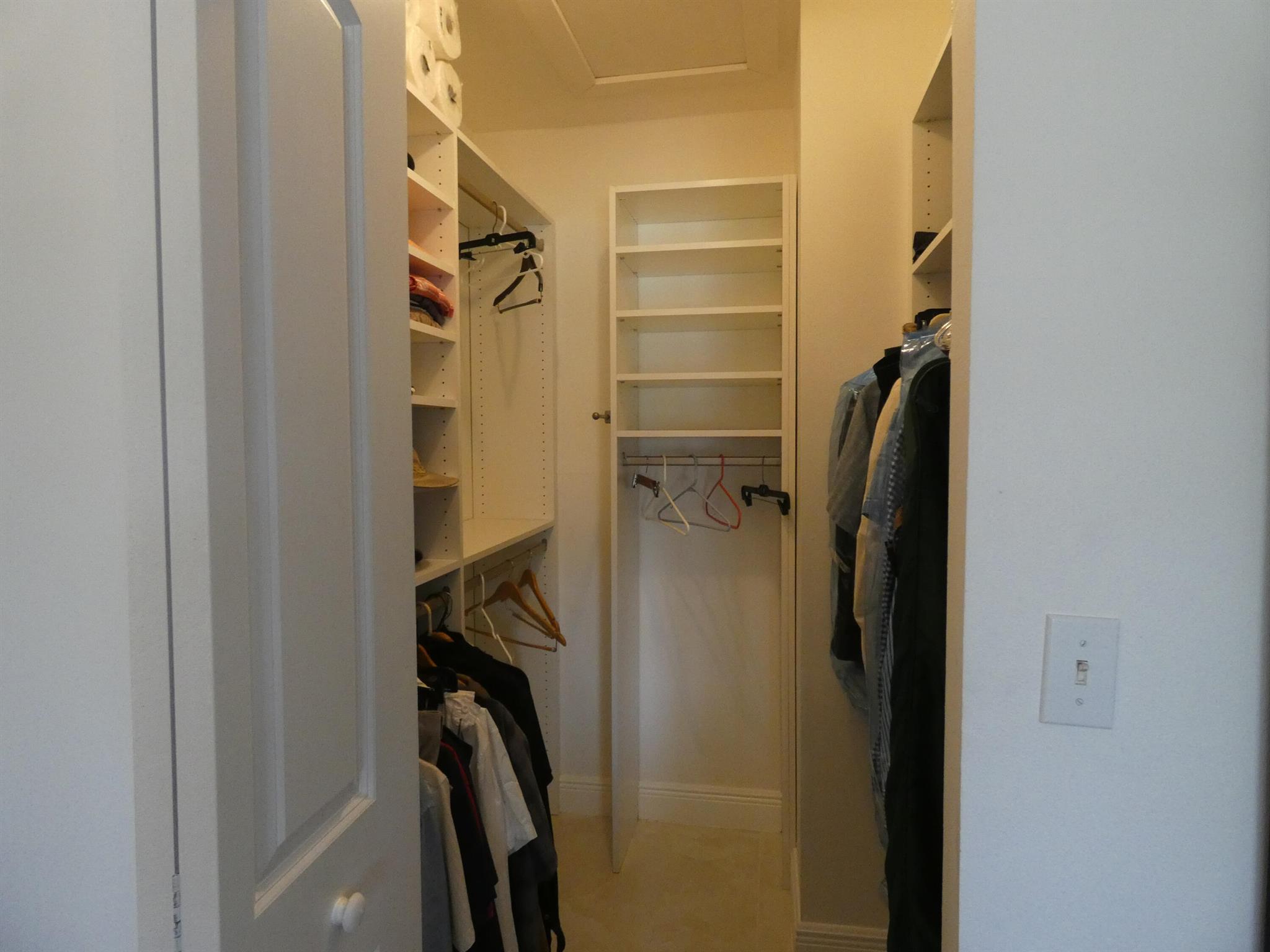 Little Club Condo Associa - Residential Lease