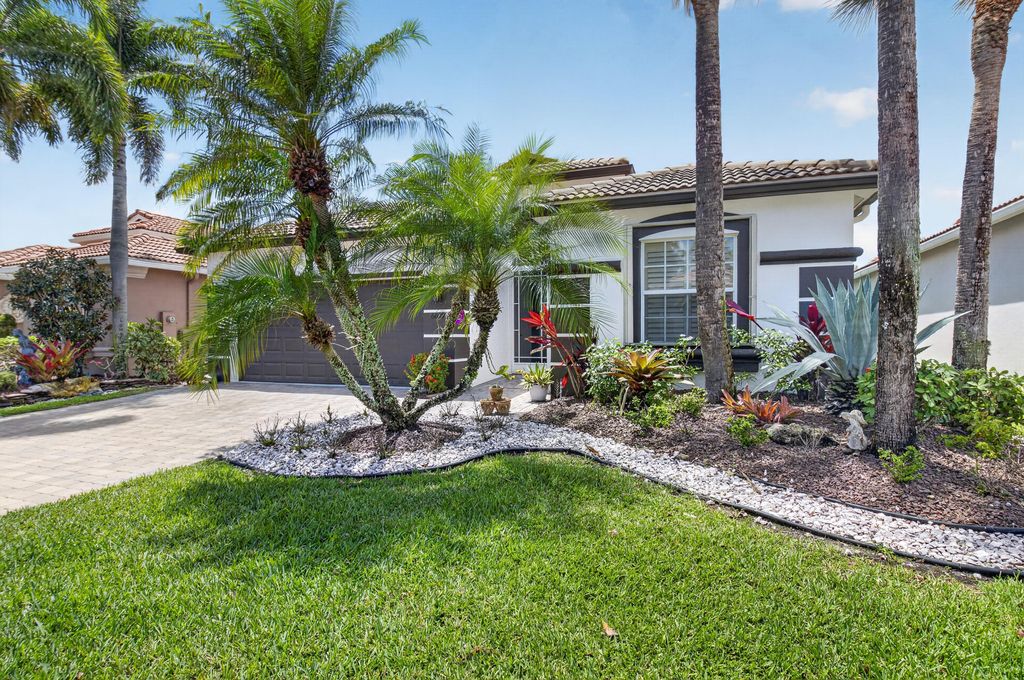 Photo of 6609 Via Alfieri, Lake Worth, FL 33467 (MLS # B26013558)