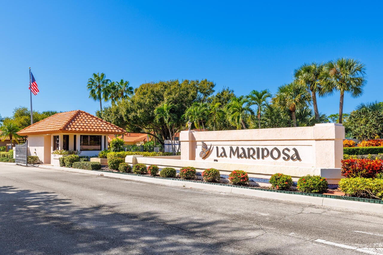 2729 SW Mariposa Circle