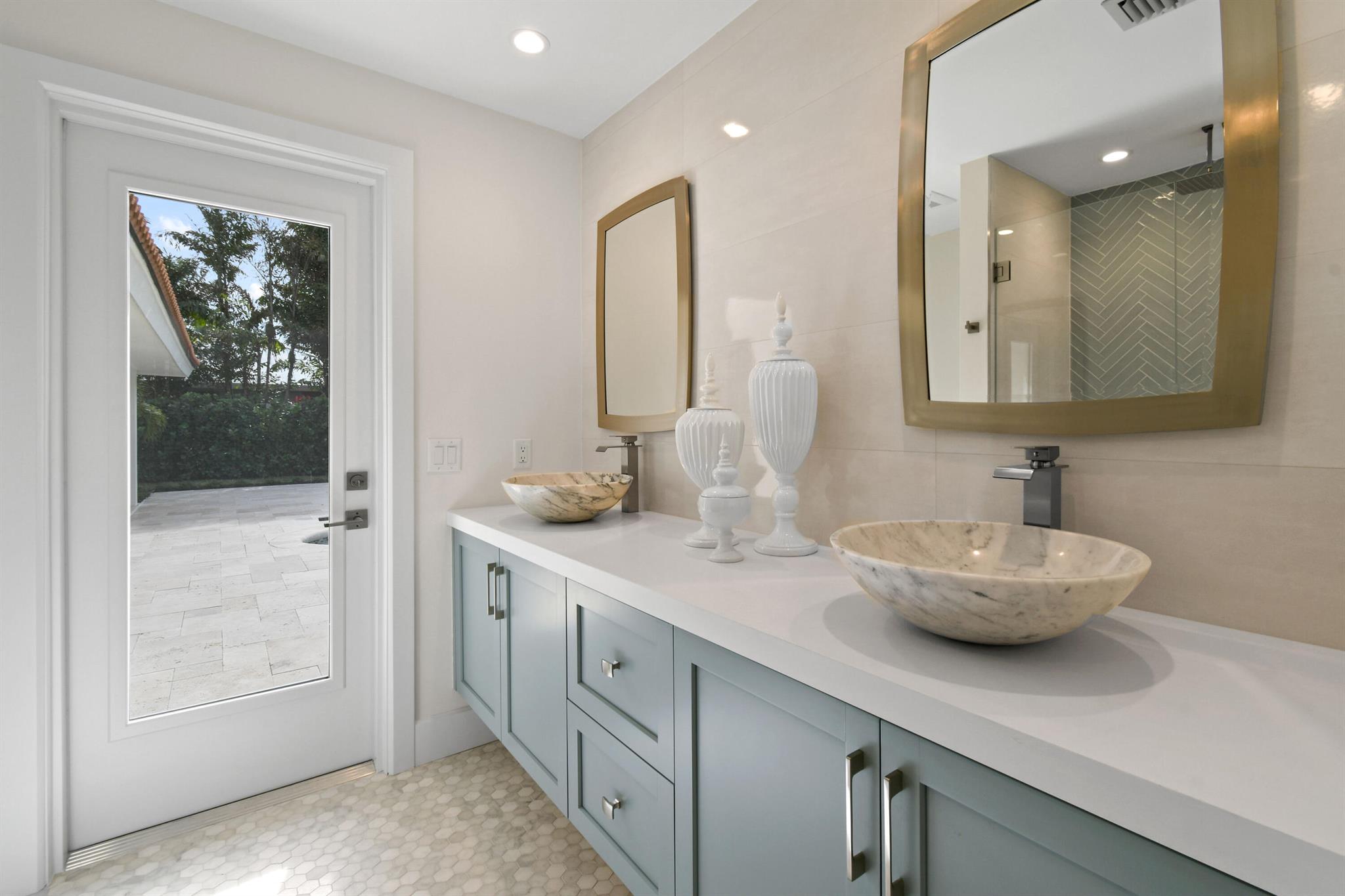 OLYMPUS - Residential