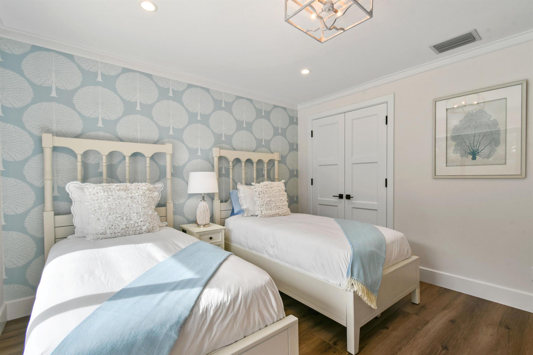 OLYMPUS - Residential