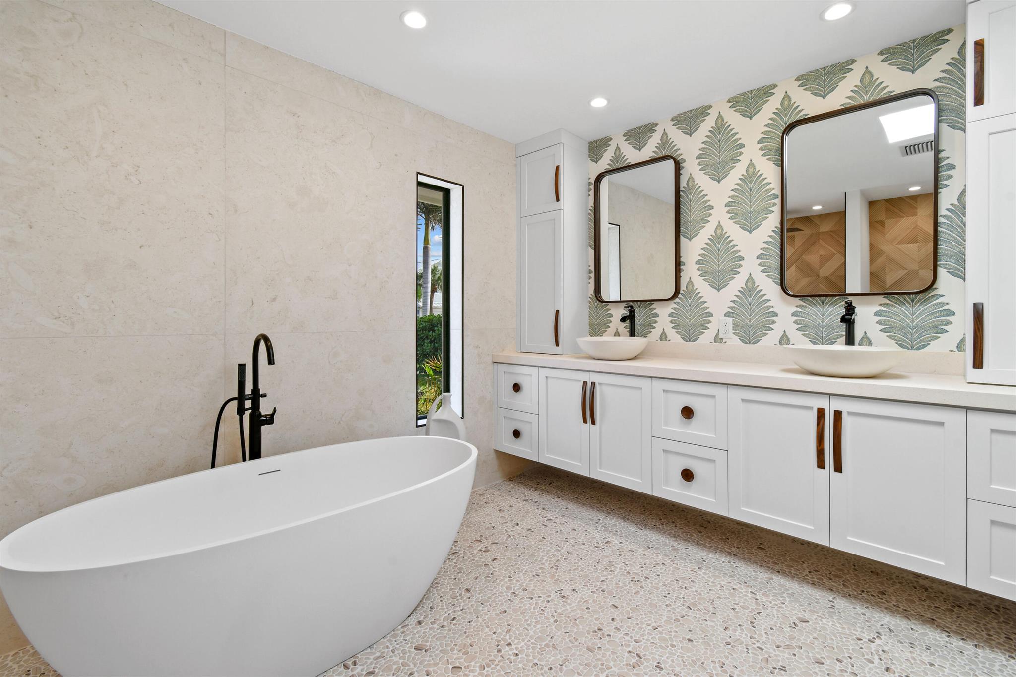 OLYMPUS - Residential