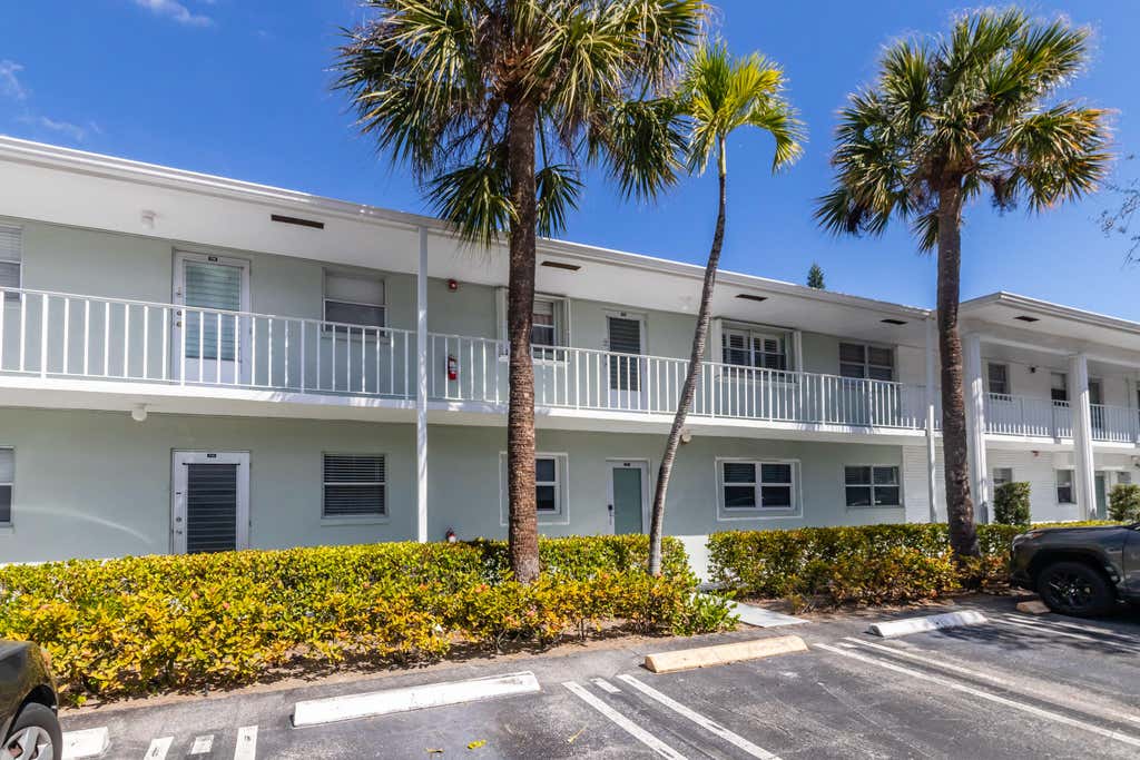 Photo of 2300 SW 22ND Avenue #112, Delray Beach, FL 33445 (MLS # B26066545)
