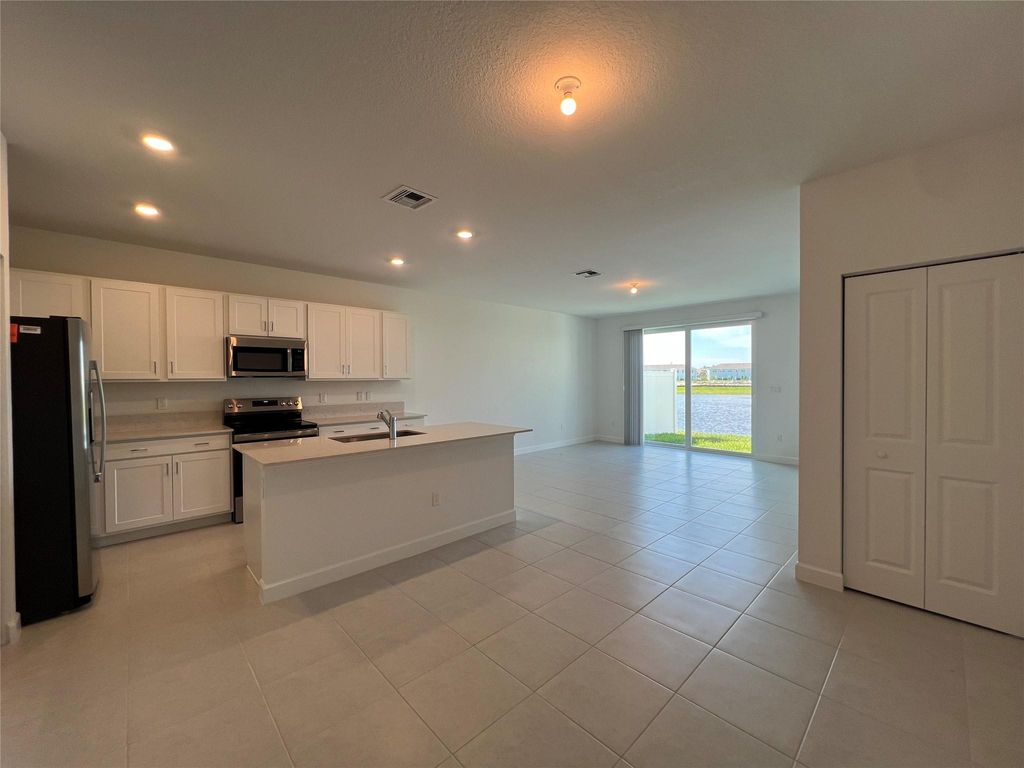 Photo of 655 SE Lake Falls Street, Port Saint Lucie, FL 34984 (MLS # F10452113)