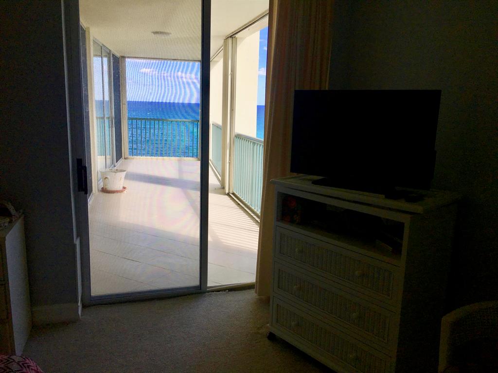 SEADUNES CONDO - Residential Lease