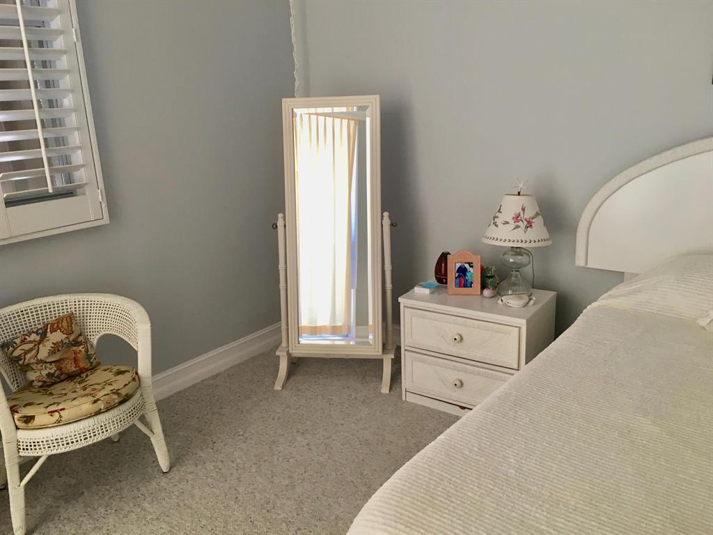 SEADUNES CONDO - Residential Lease