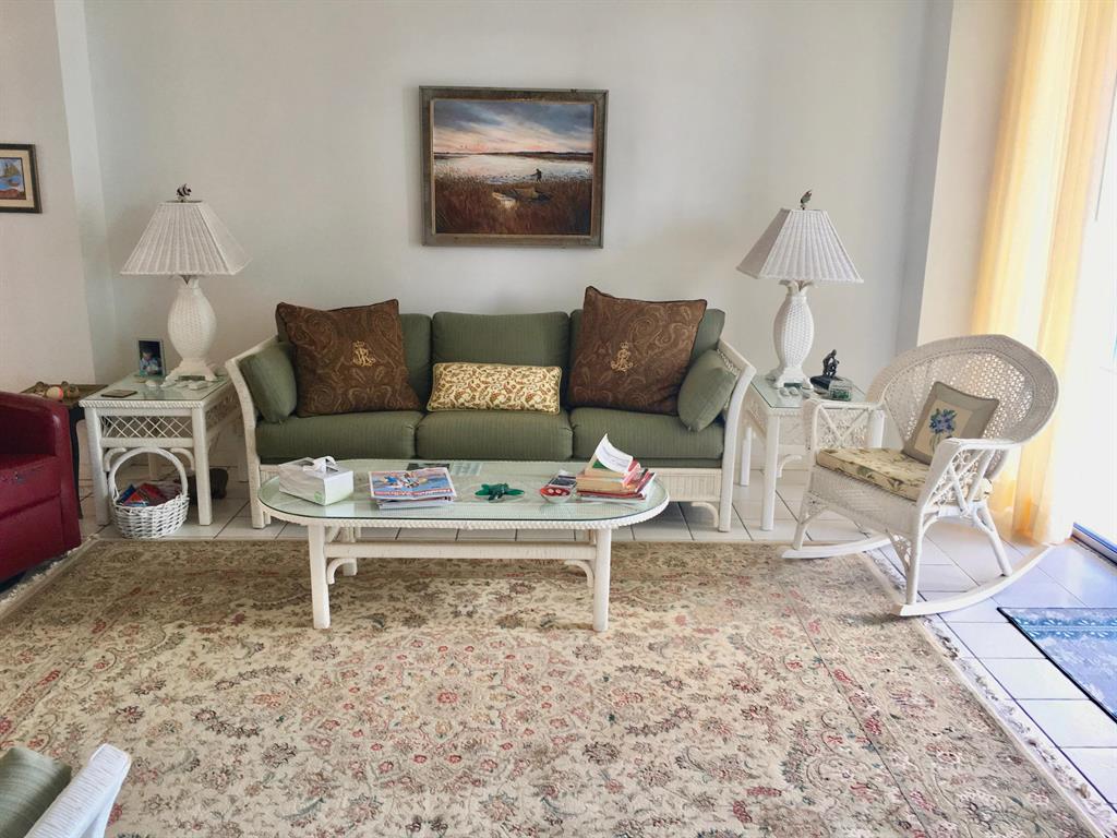 SEADUNES CONDO - Residential Lease