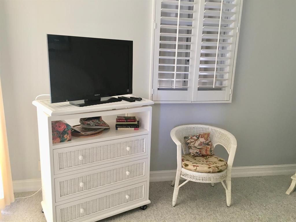 SEADUNES CONDO - Residential Lease