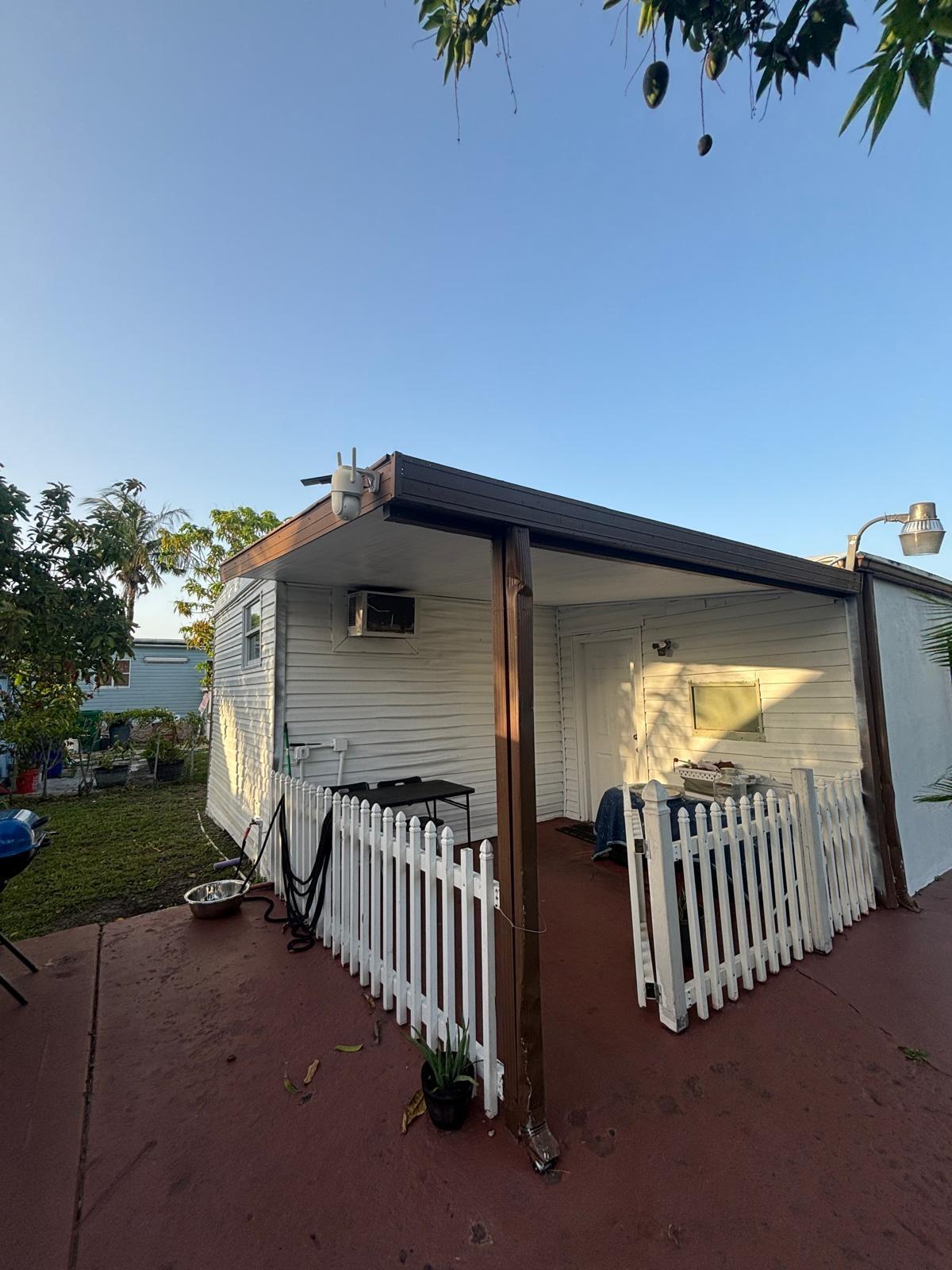 11201 SW 55th Street F16