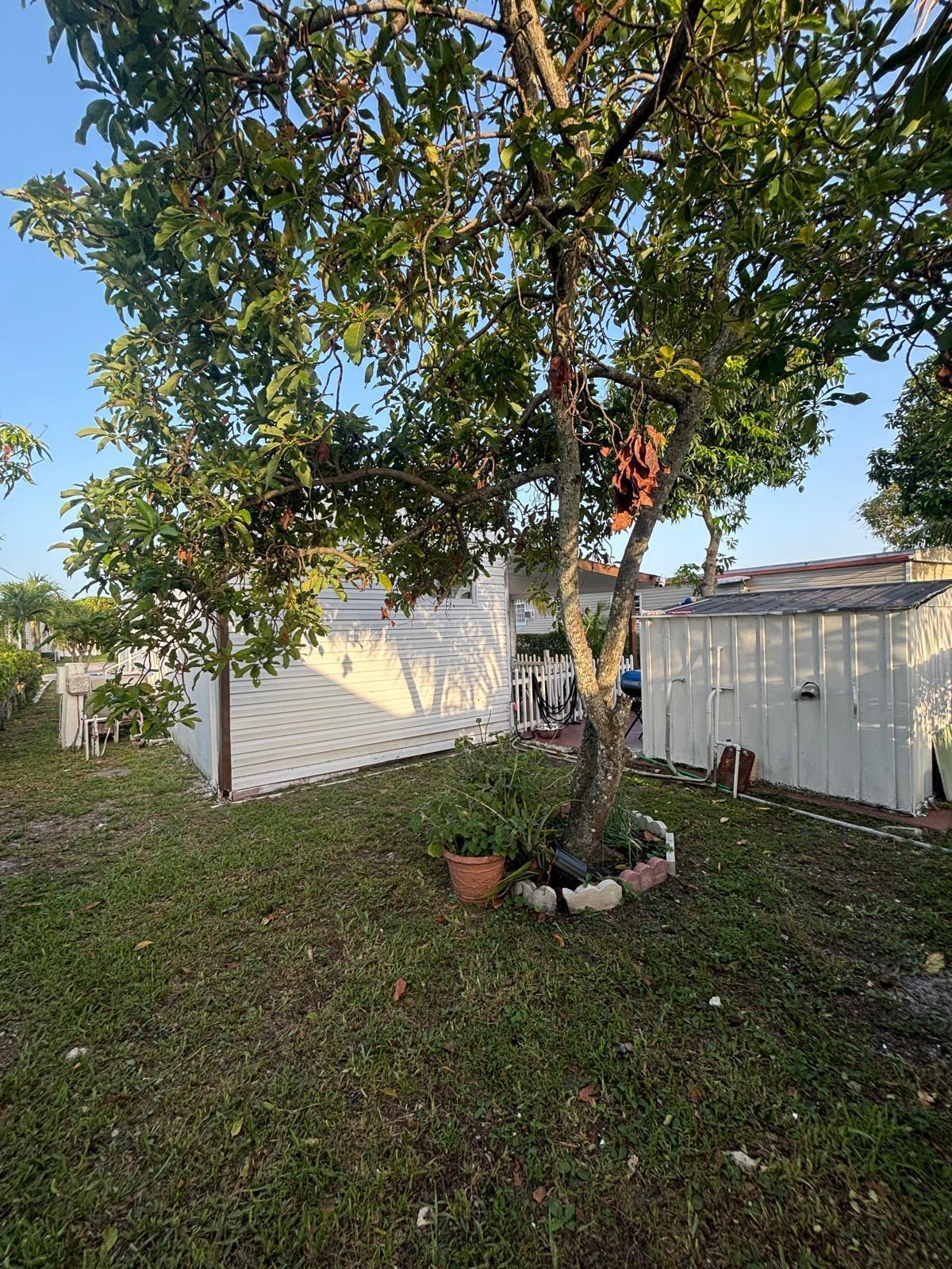 11201 SW 55th Street F16