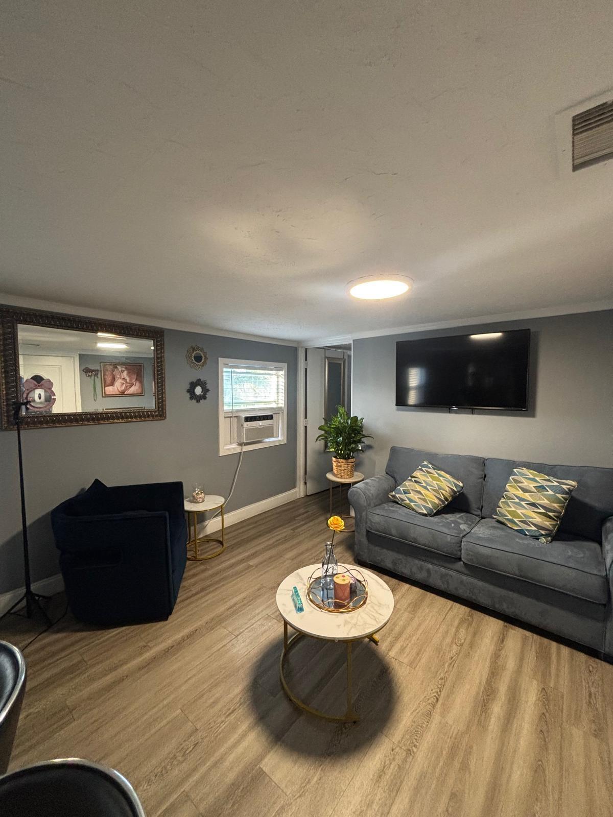 HAVEN LAKE PARK - Residential