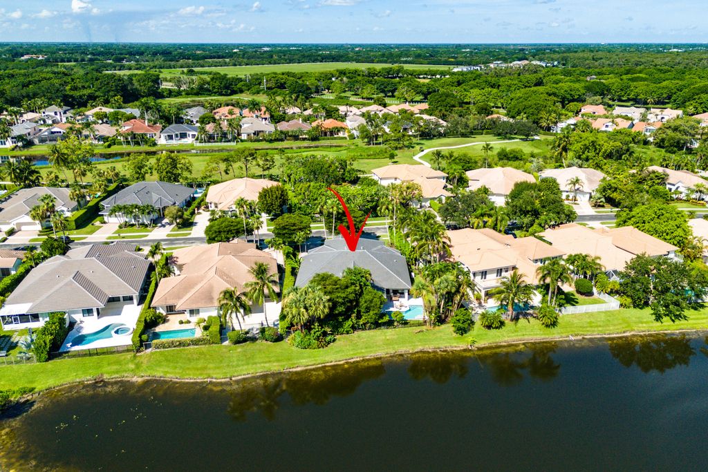 Photo of 2800 Twin Oaks Way, Wellington, FL 33414 (MLS # R11167813)