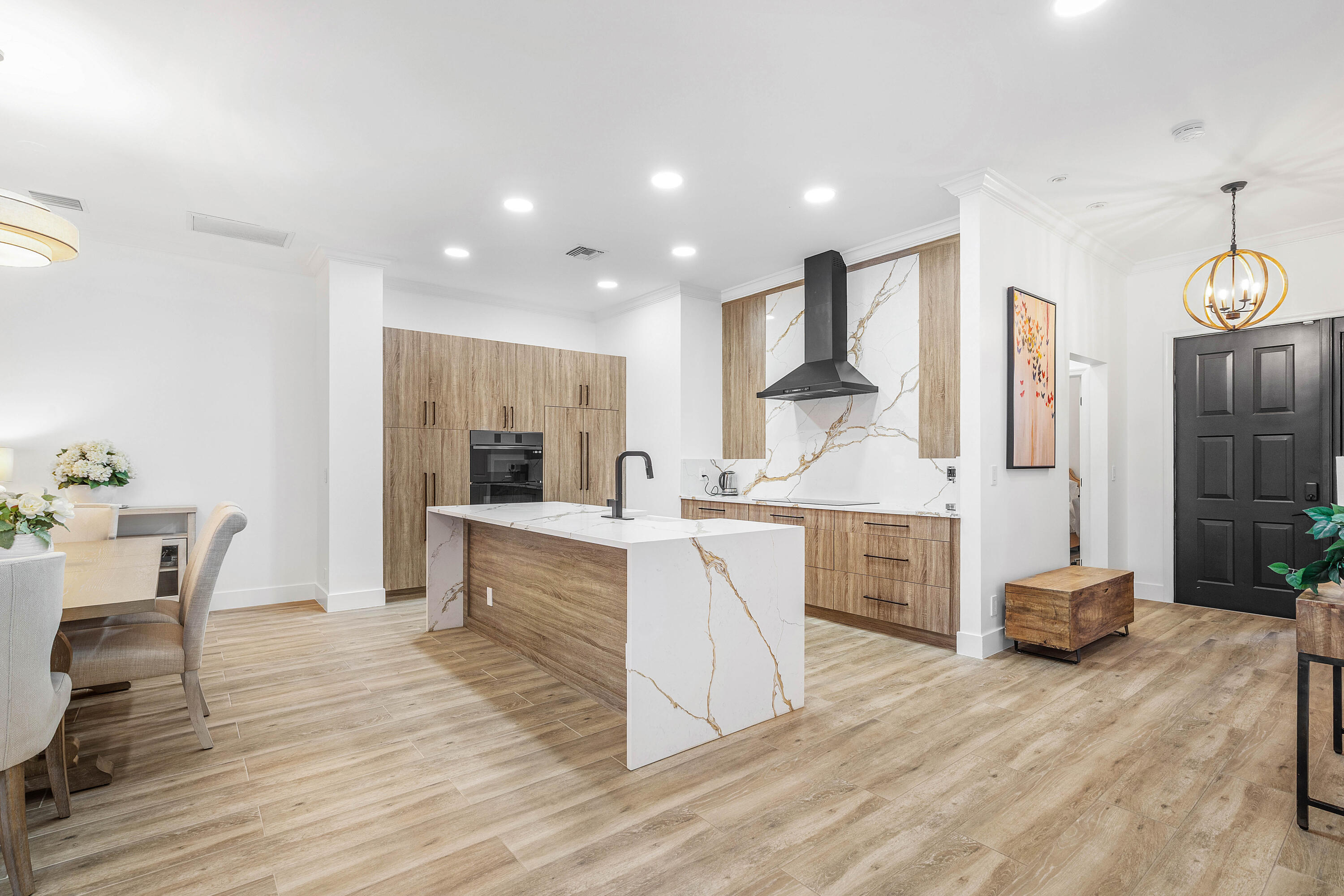 SHADY OAKS OF PALM BEACH POLO & COUNTRY - Residential