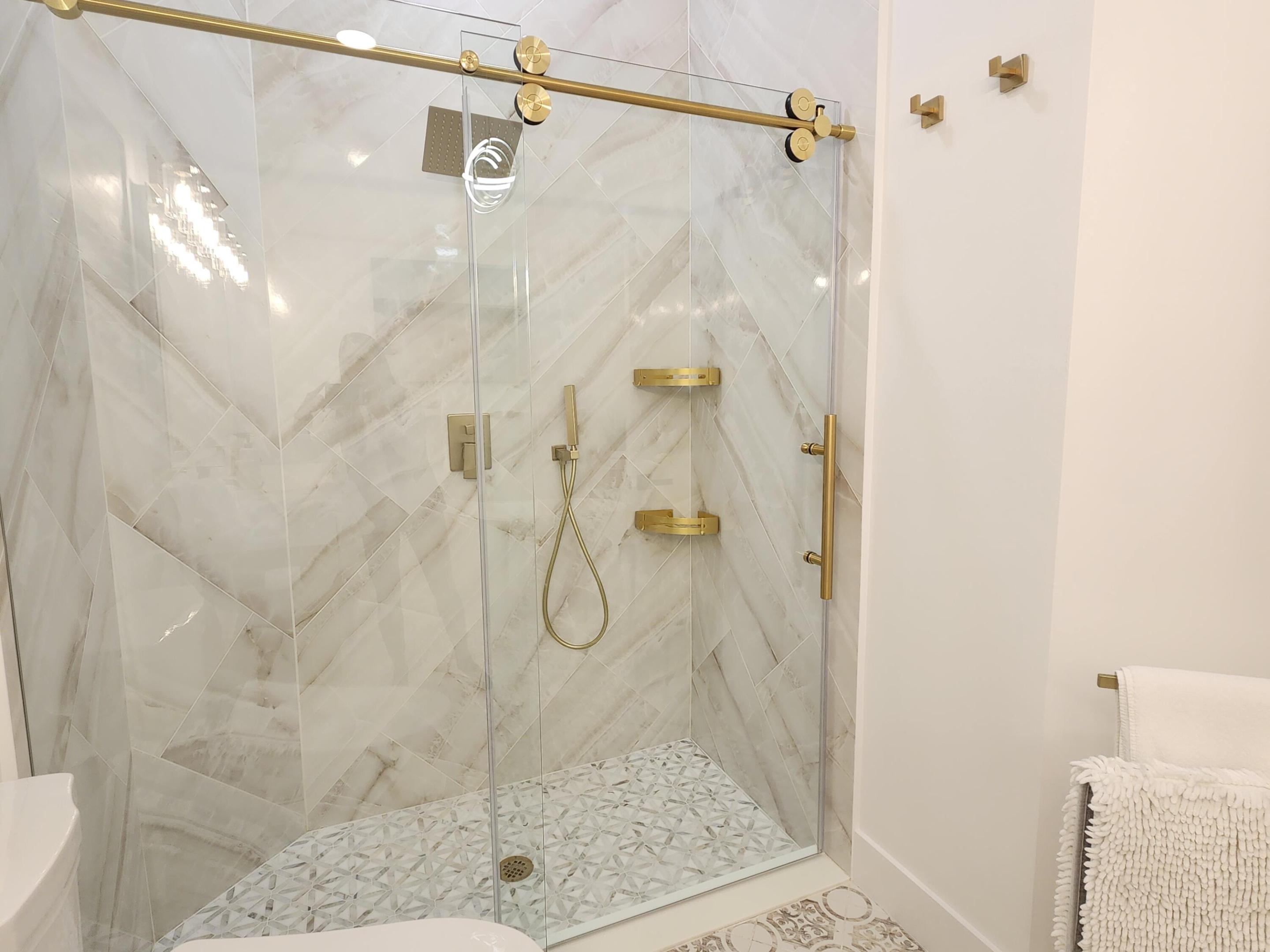 SHADY OAKS OF PALM BEACH POLO & COUNTRY CLUB - Residential