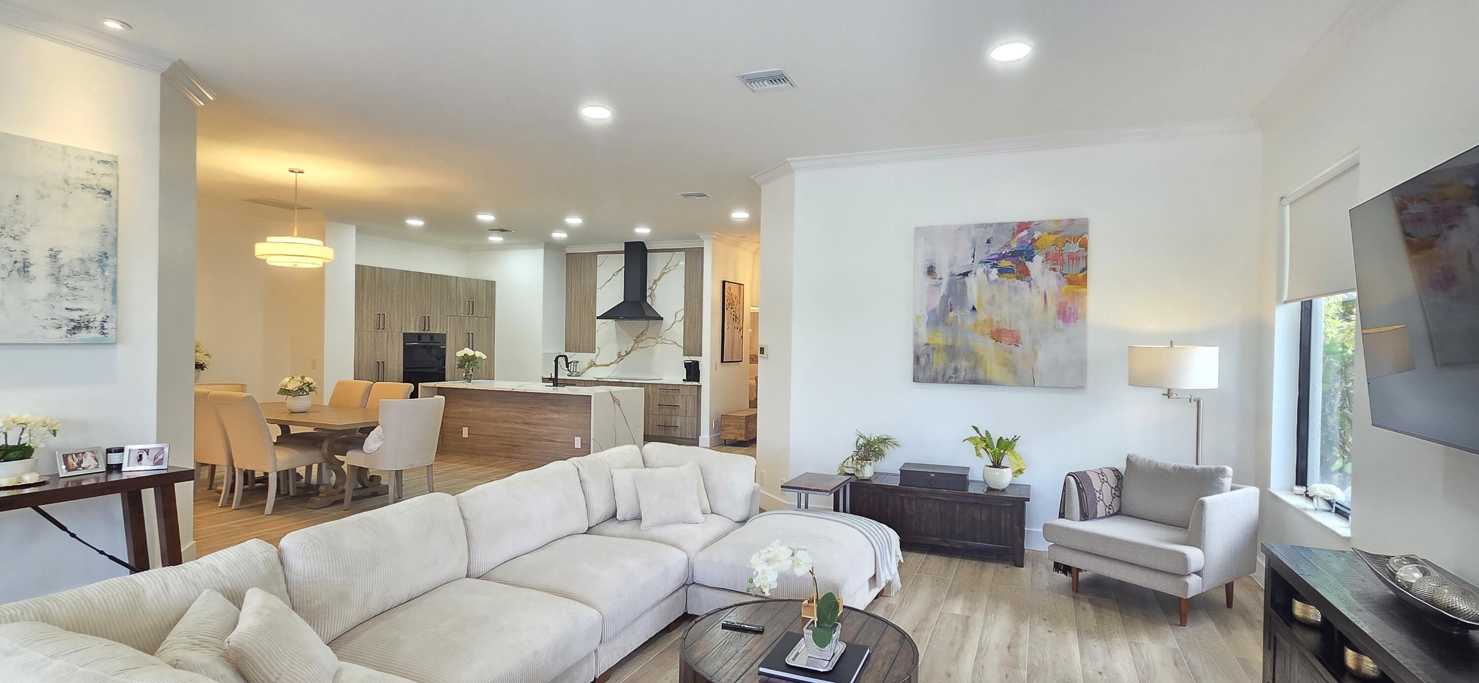 SHADY OAKS OF PALM BEACH POLO & COUNTRY CLUB - Residential