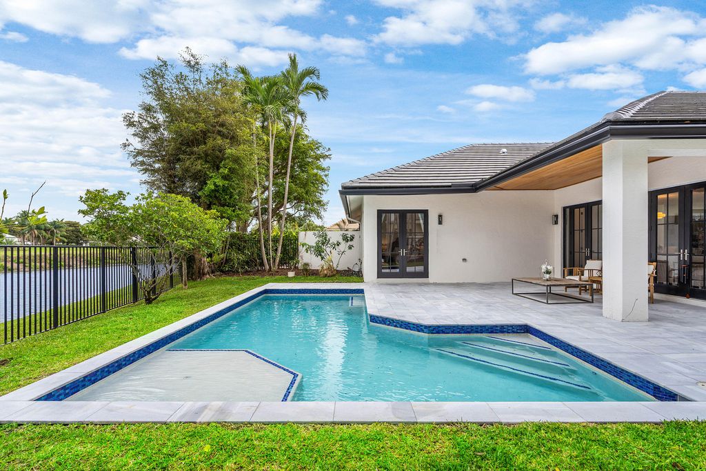 Photo of 2800 Twin Oaks Way, Wellington, FL 33414 (MLS # R11167813)