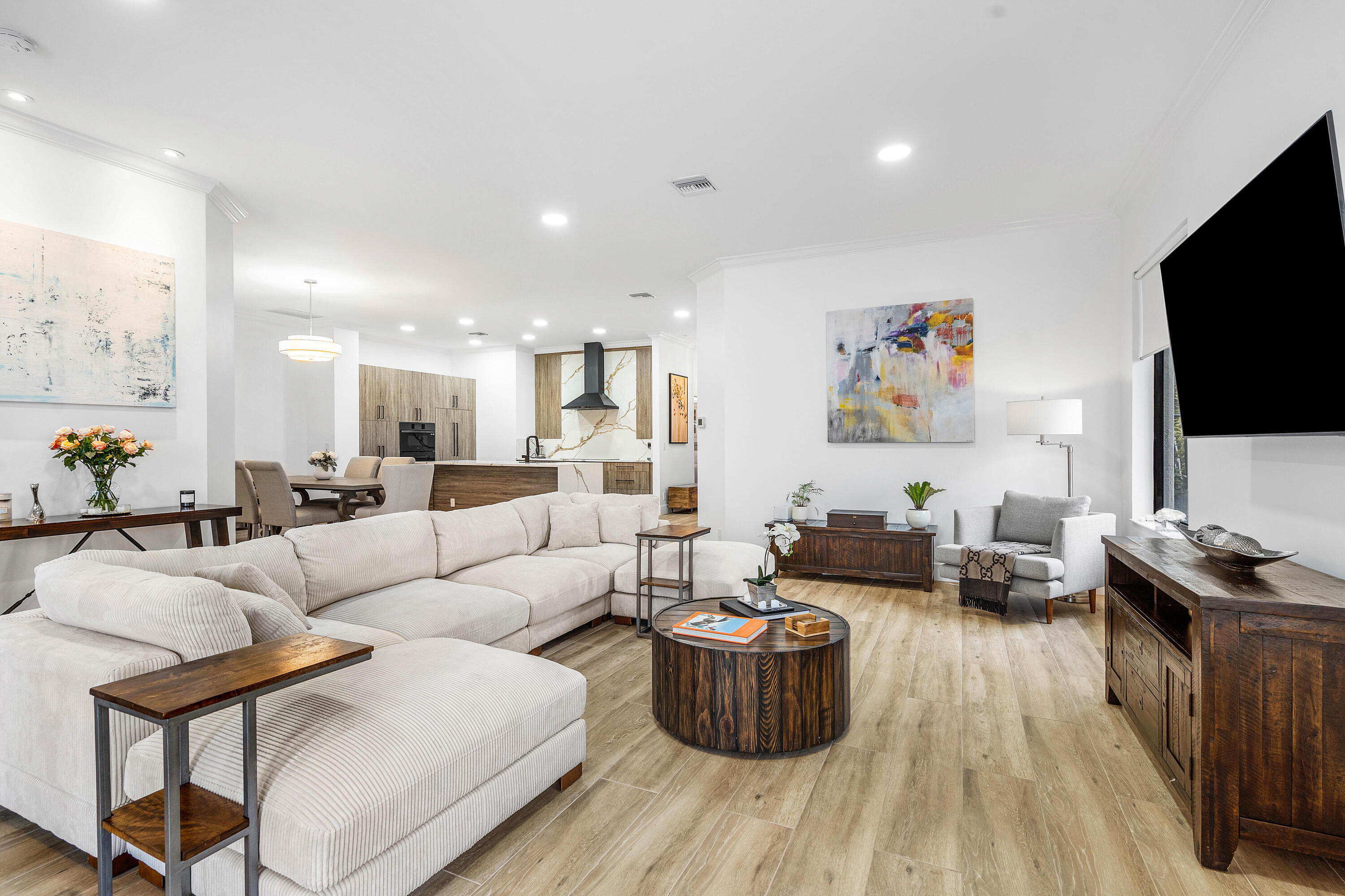 SHADY OAKS OF PALM BEACH POLO & COUNTRY - Residential