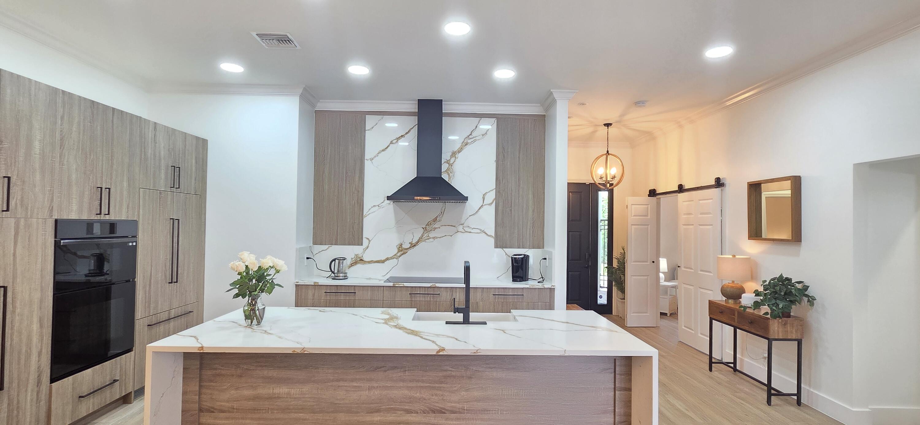 SHADY OAKS OF PALM BEACH POLO & COUNTRY CLUB - Residential