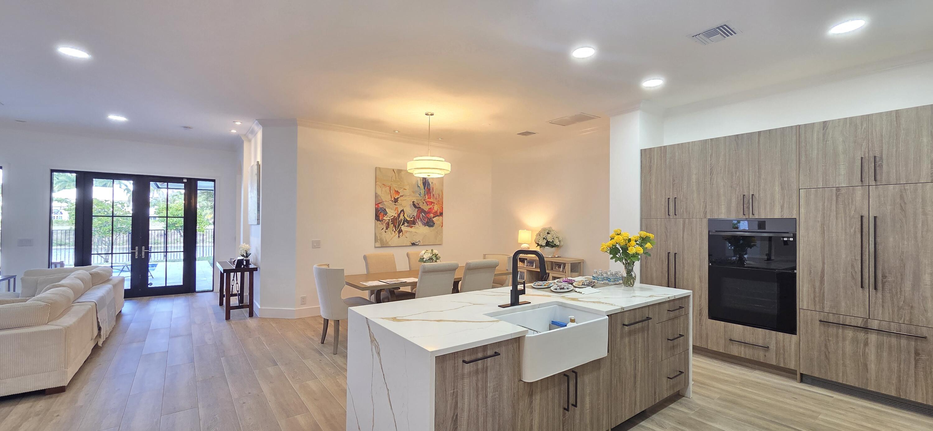 SHADY OAKS OF PALM BEACH POLO & COUNTRY CLUB - Residential