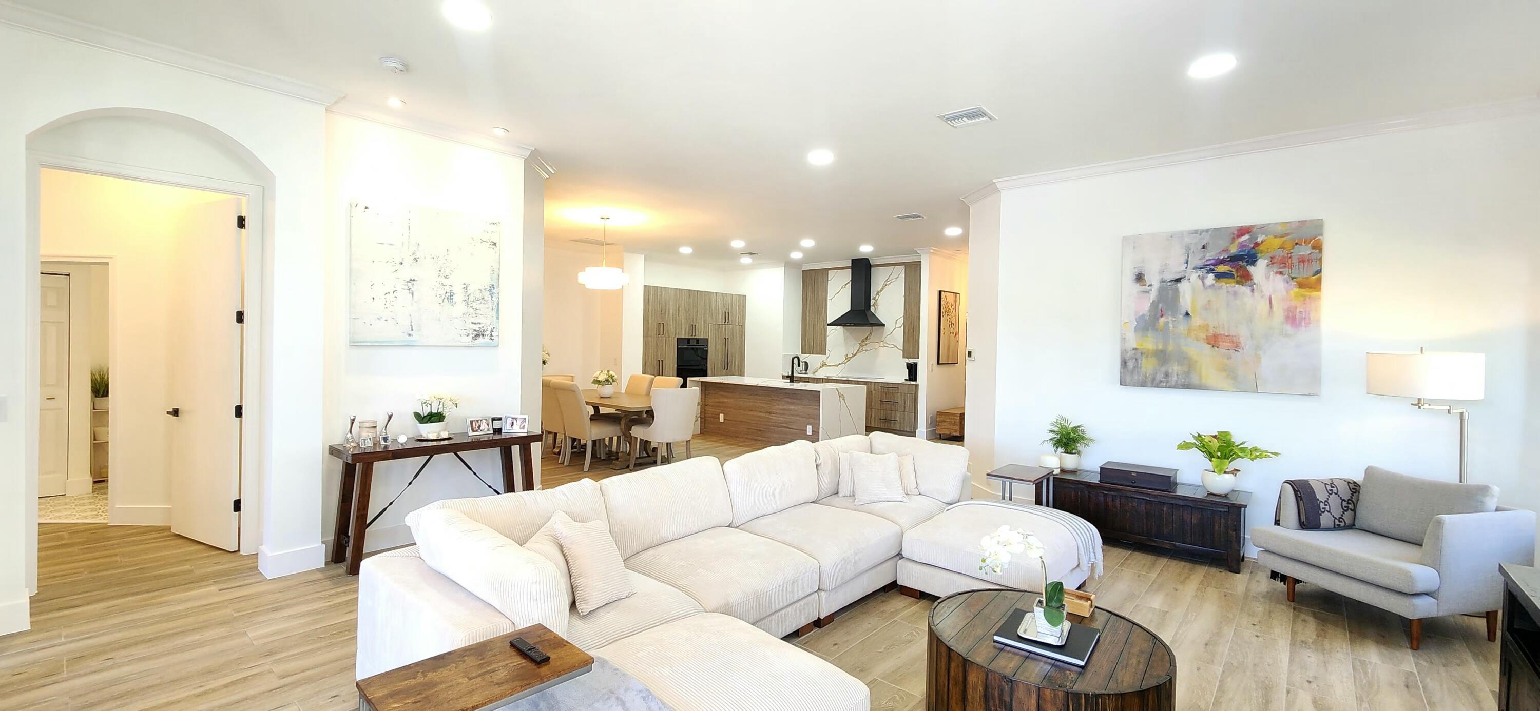 SHADY OAKS OF PALM BEACH POLO & COUNTRY CLUB - Residential