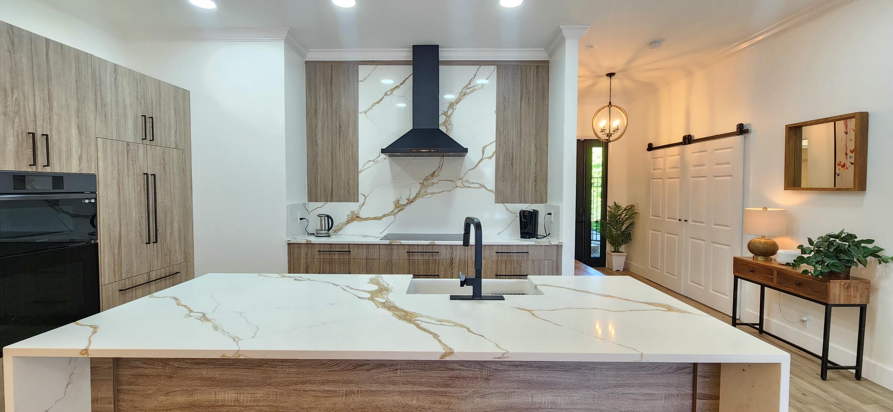 SHADY OAKS OF PALM BEACH POLO & COUNTRY CLUB - Residential