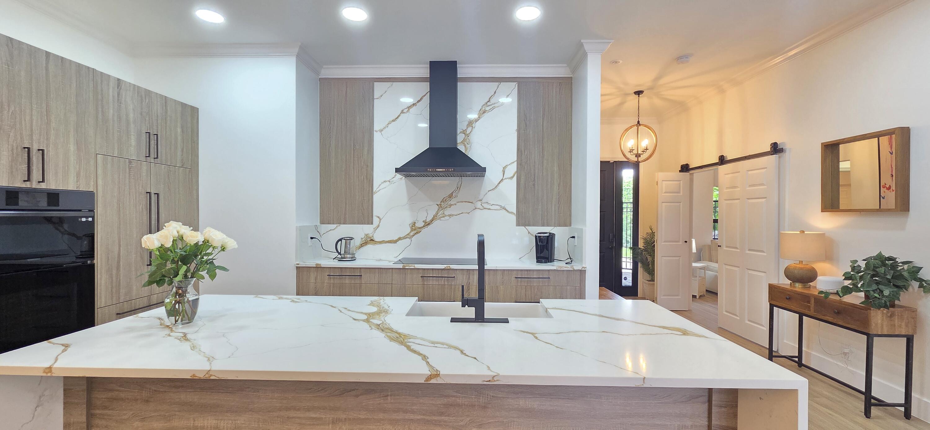 SHADY OAKS OF PALM BEACH POLO & COUNTRY CLUB - Residential