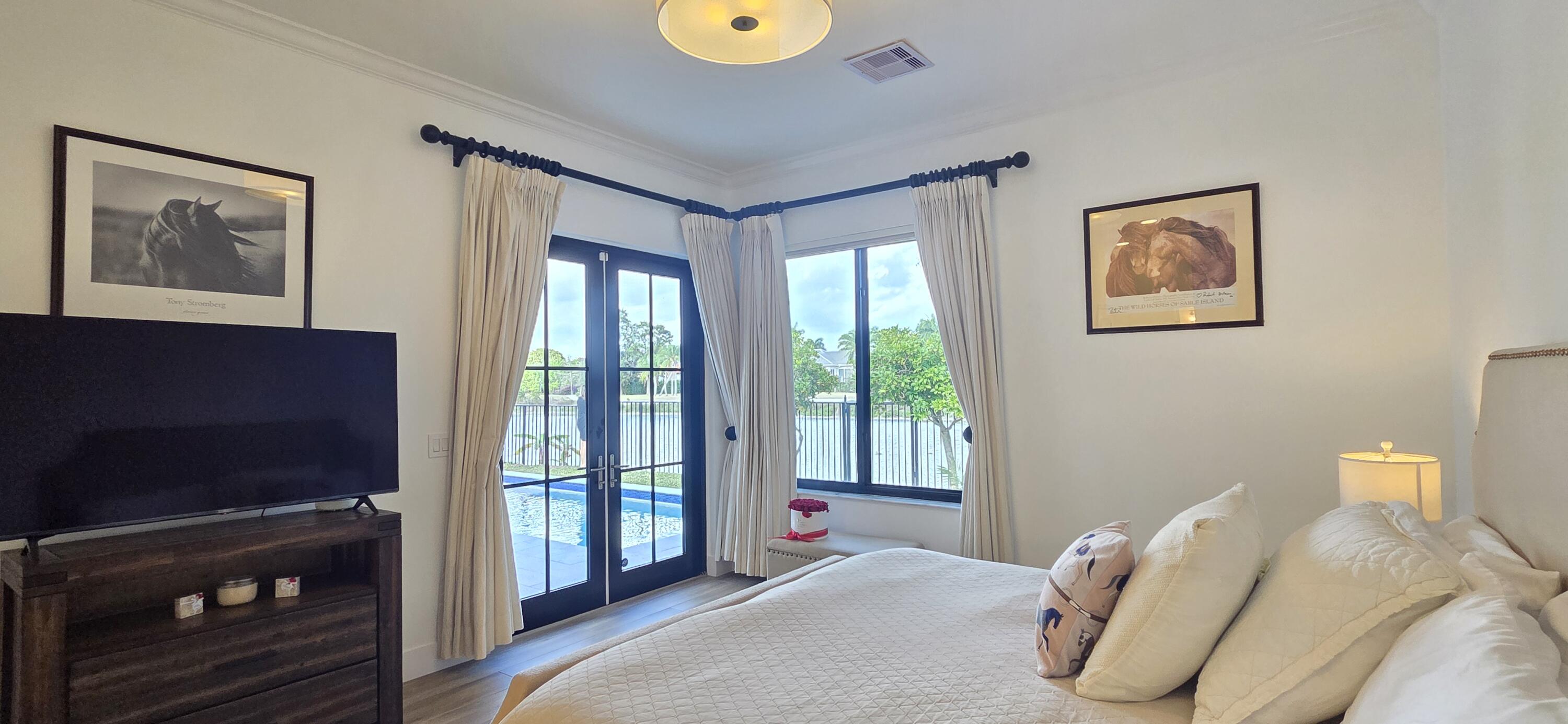 SHADY OAKS OF PALM BEACH POLO & COUNTRY CLUB - Residential