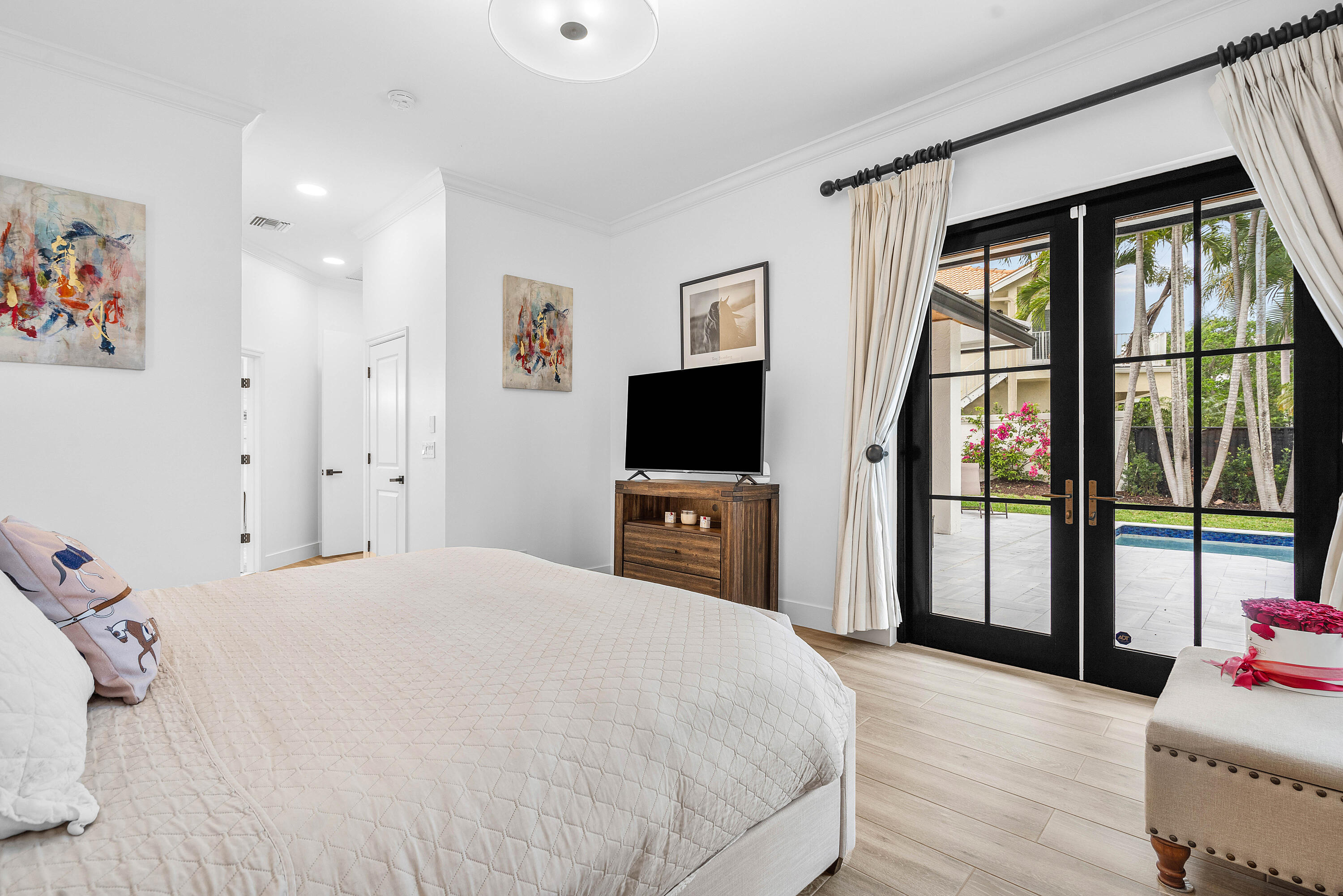 SHADY OAKS OF PALM BEACH POLO & COUNTRY - Residential