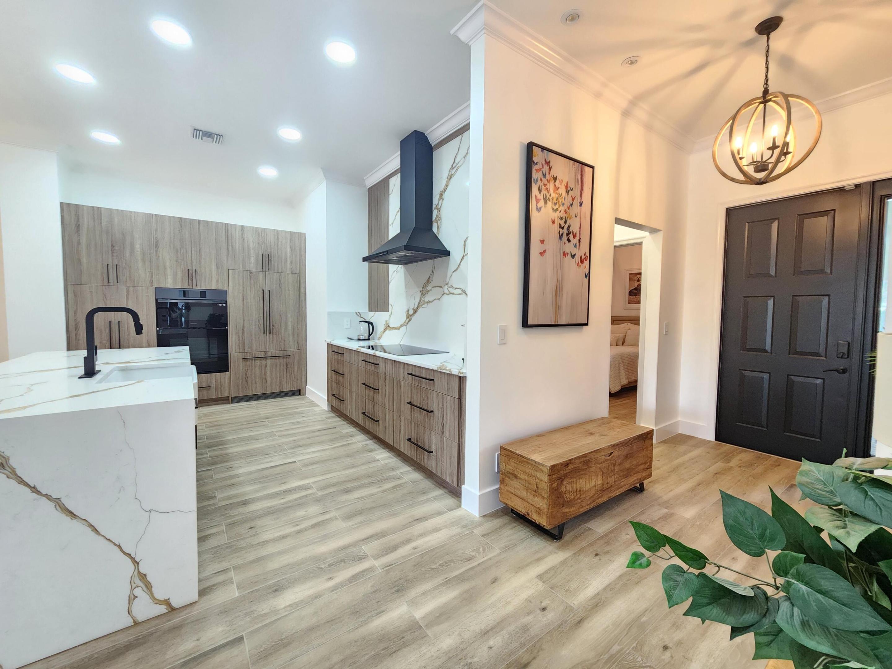 SHADY OAKS OF PALM BEACH POLO & COUNTRY CLUB - Residential