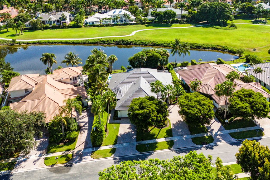 Photo of 2800 Twin Oaks Way, Wellington, FL 33414 (MLS # R11167813)