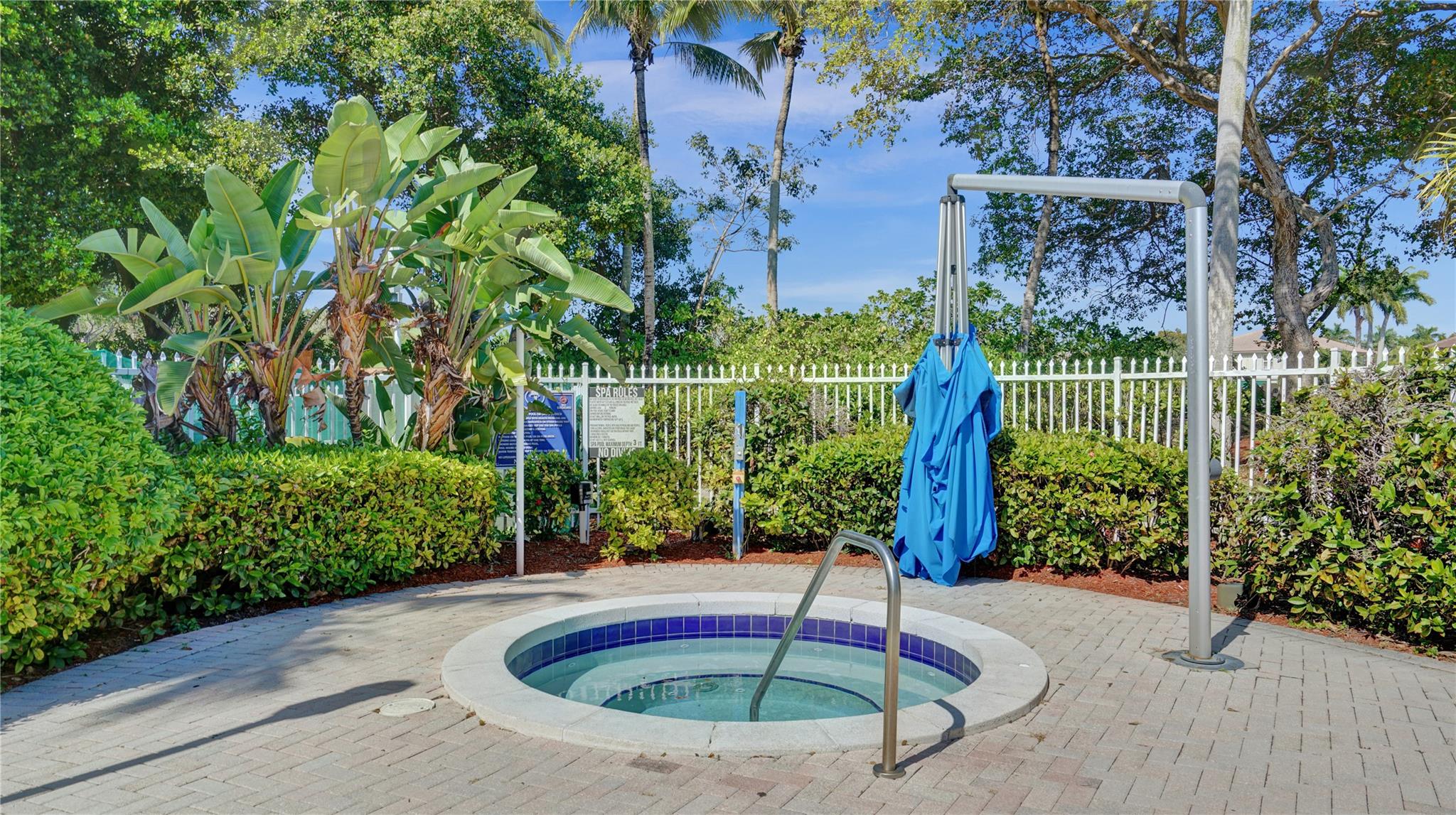 Pembroke Isles 1 - Residential Lease