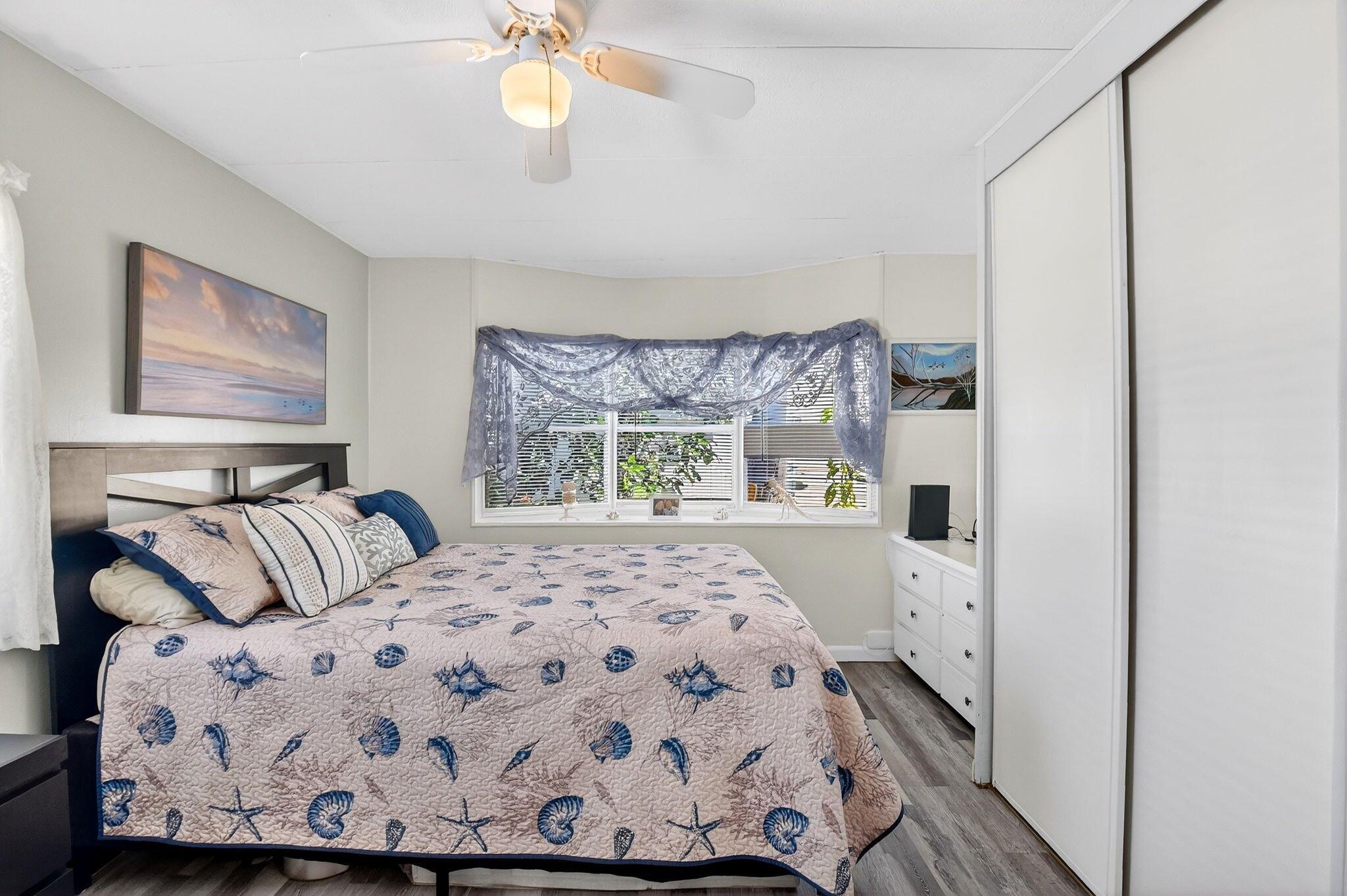 JAMAICA BAY MOBILE HOME C - Residential