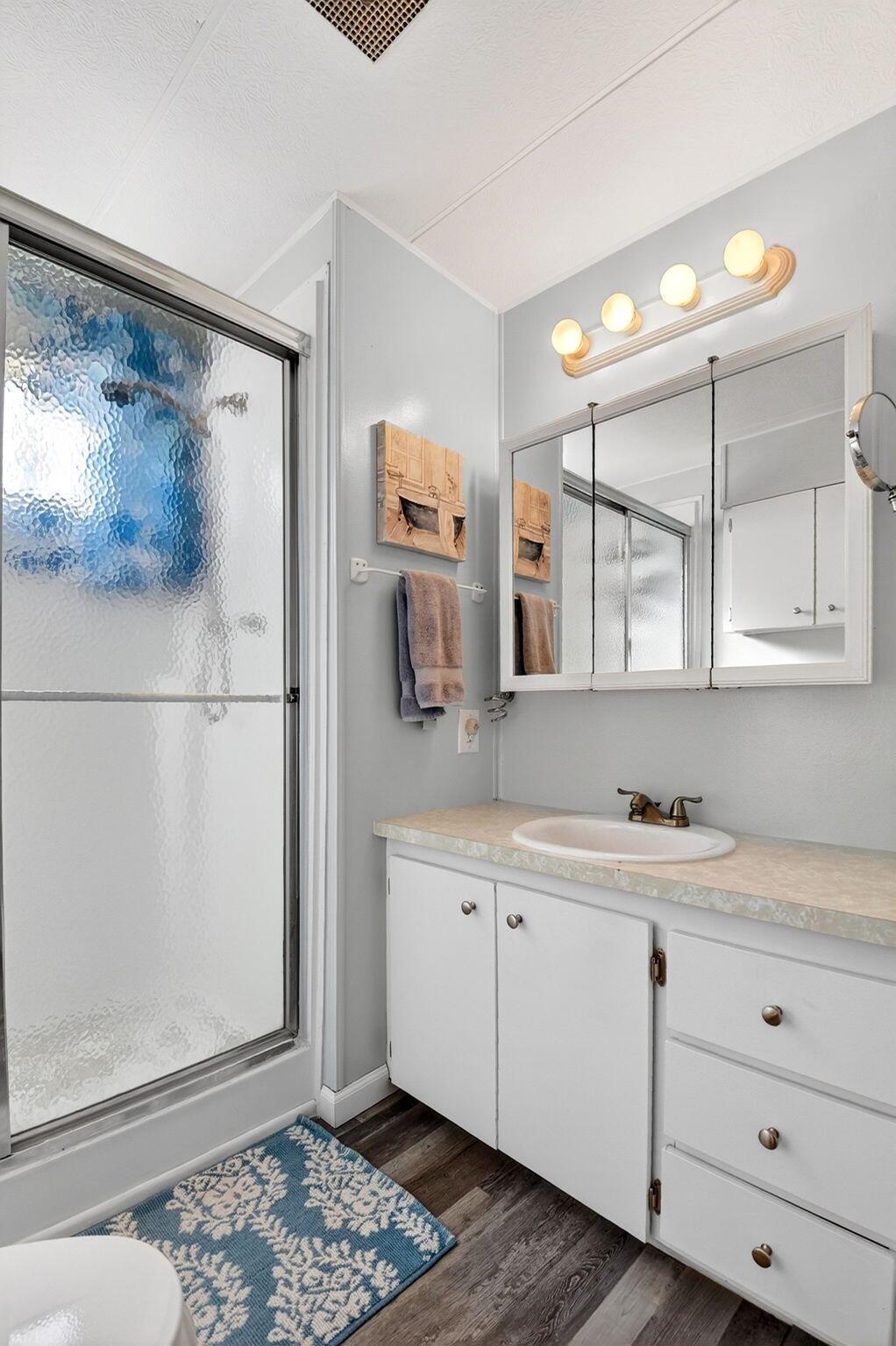 JAMAICA BAY MOBILE HOME C - Residential