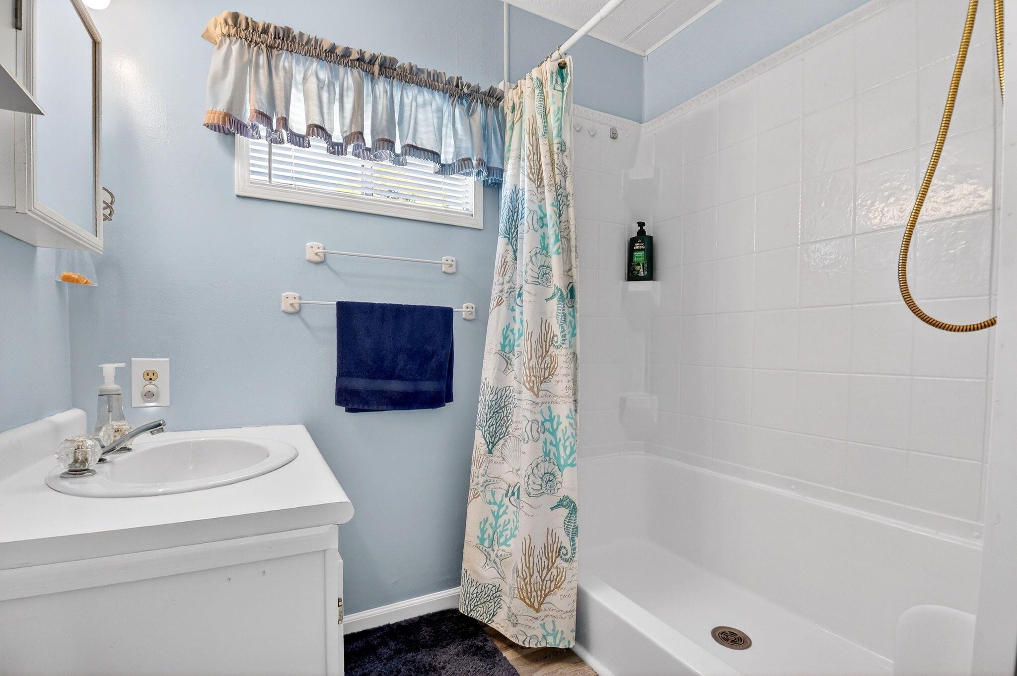 JAMAICA BAY MOBILE HOME C - Residential