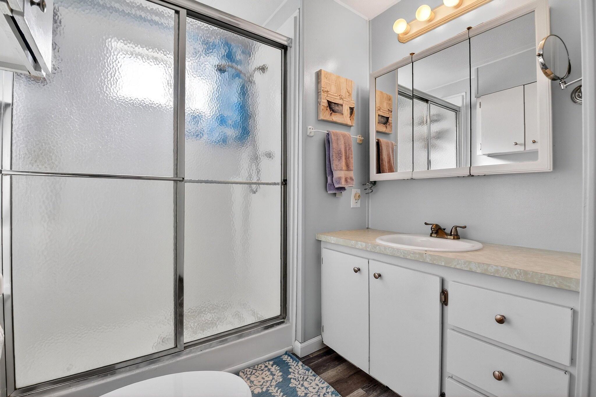 JAMAICA BAY MOBILE HOME C - Residential